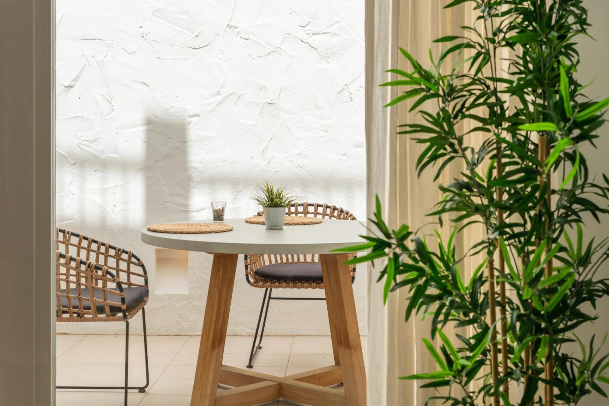 Vivienda Casares Apartment
