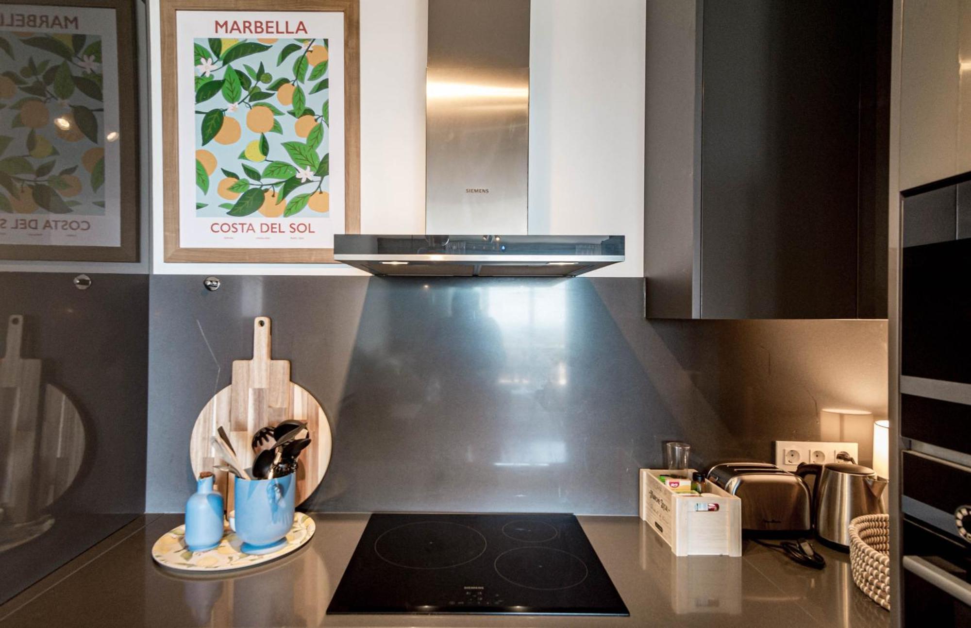 Ov21b - Bright And Modern 3 Bedroom Apartment