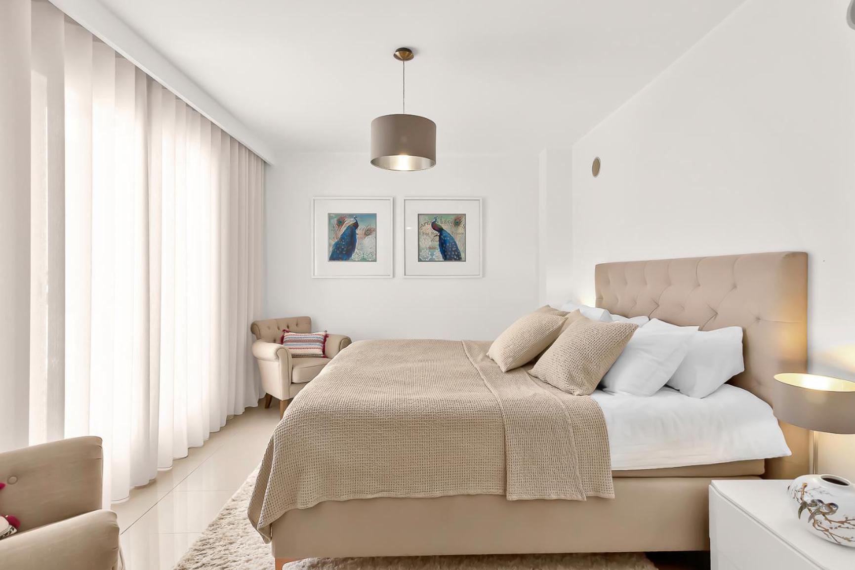 Apartment Luxury Penthouse Next To Marbella Estepona