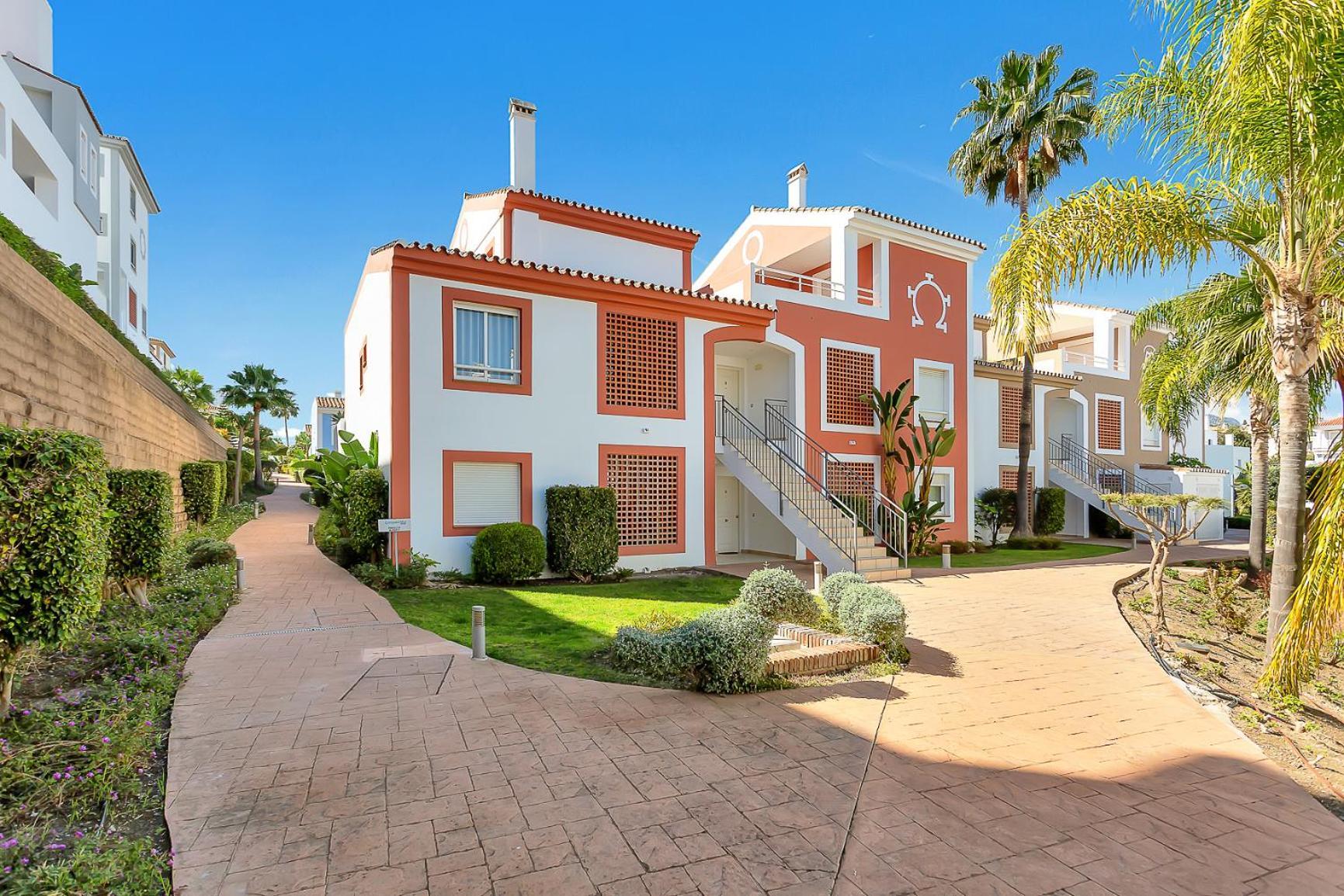 Luxury Penthouse Next To Marbella *