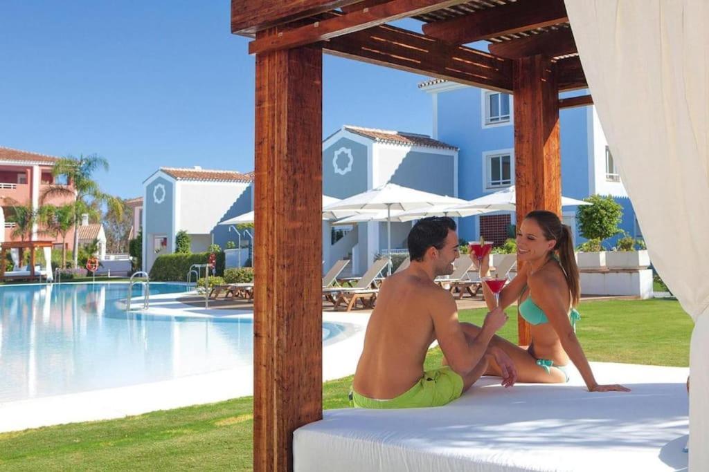 Apartment Luxury Penthouse Next To Marbella Estepona