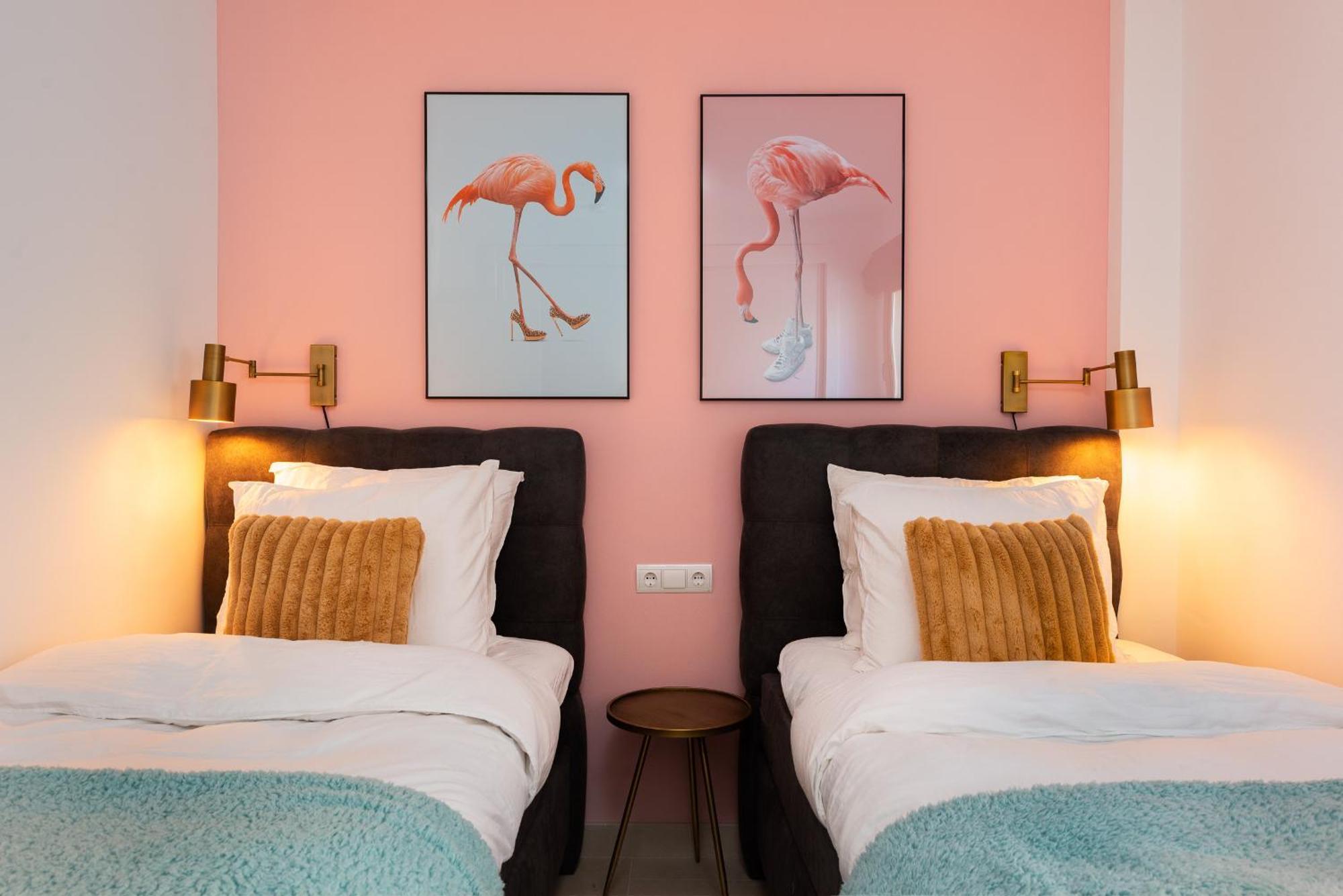 Appartement Charming 2-bedroom With Beautiful Sea Views *