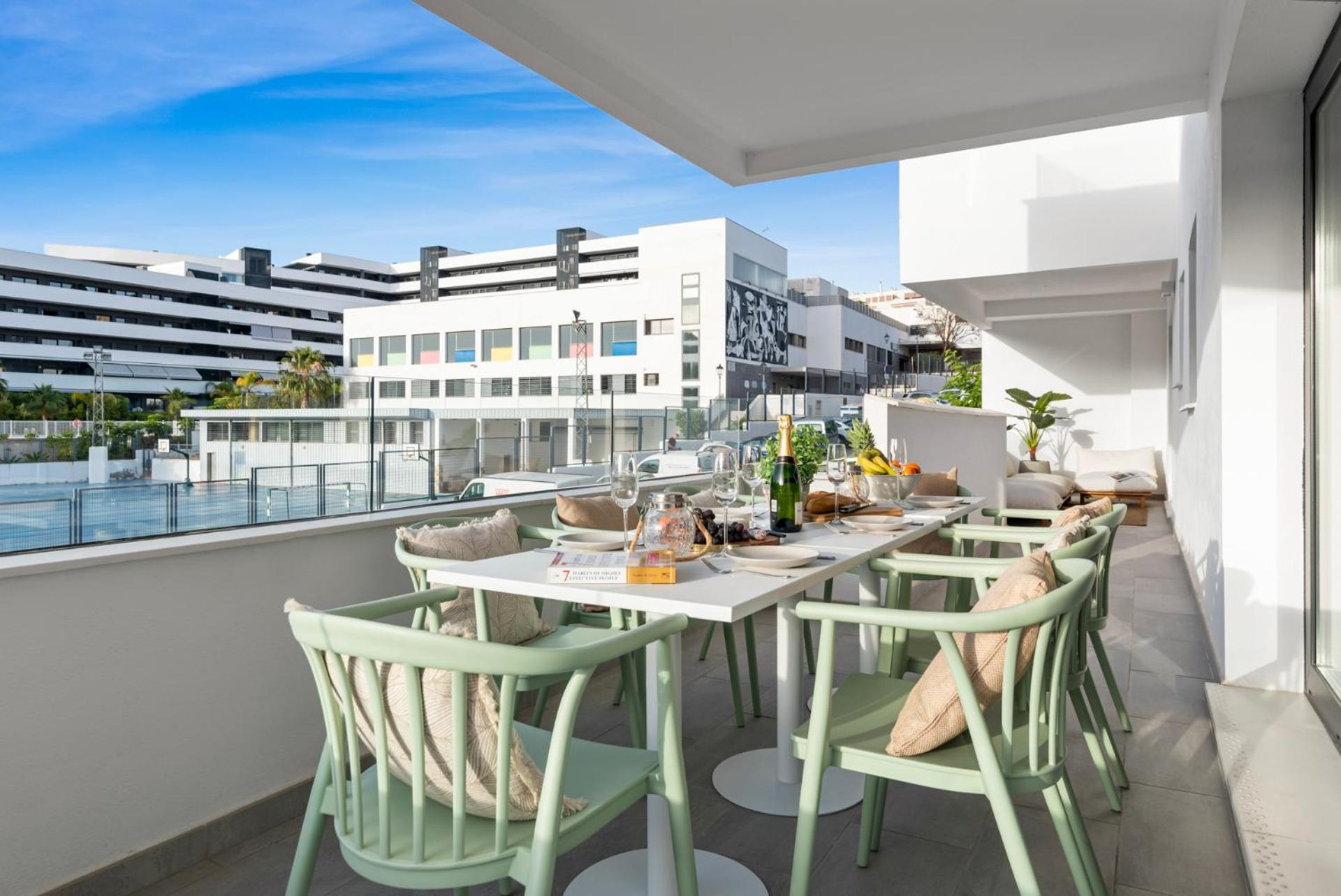 Modern 3-bedroom Family Centre