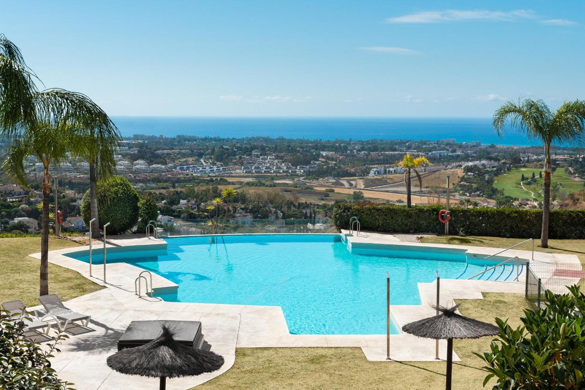 Cozy 2-bedroom In Hacienda De Cifuentes Estepona