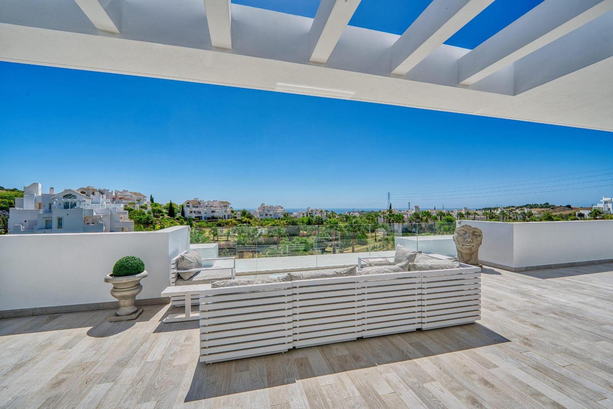 2288 New Modern Penthouse With Privat Pool Apartment *