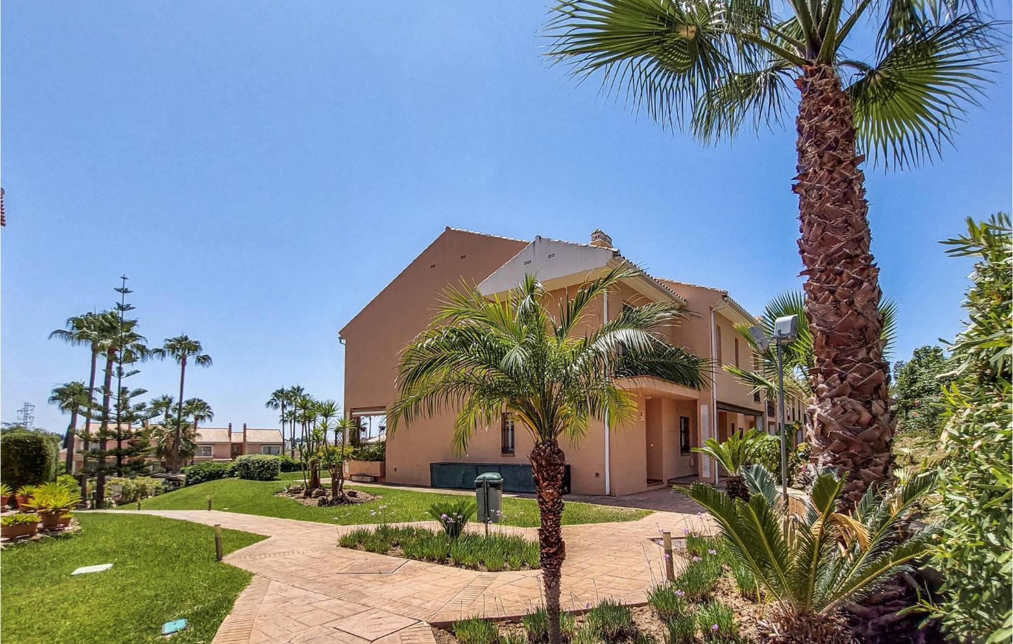3 Bedroom Cozy In Malaga * Estepona