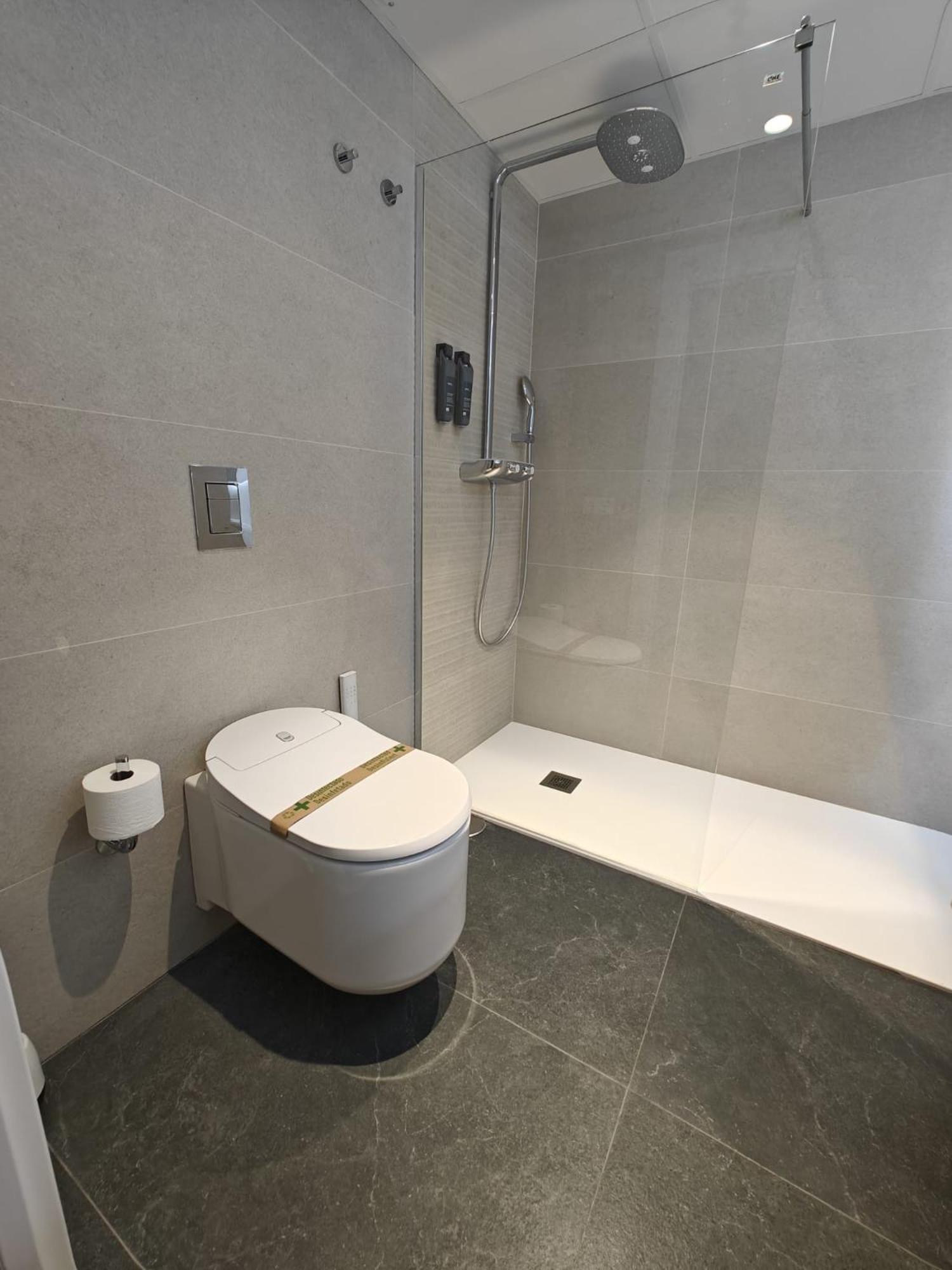 Homity Holidays - - La Cartuja Golf Apartment *
