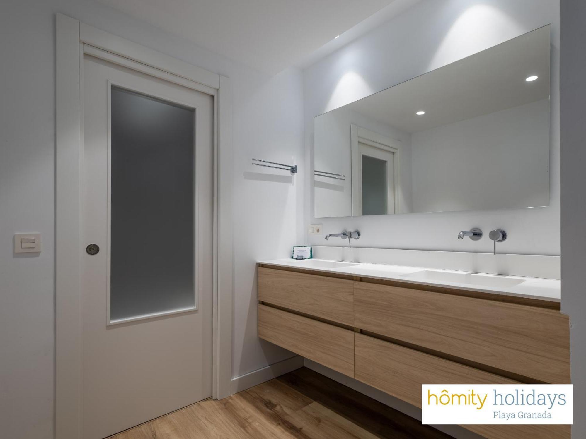 Homity Holidays - - La Cartuja Golf Apartment
