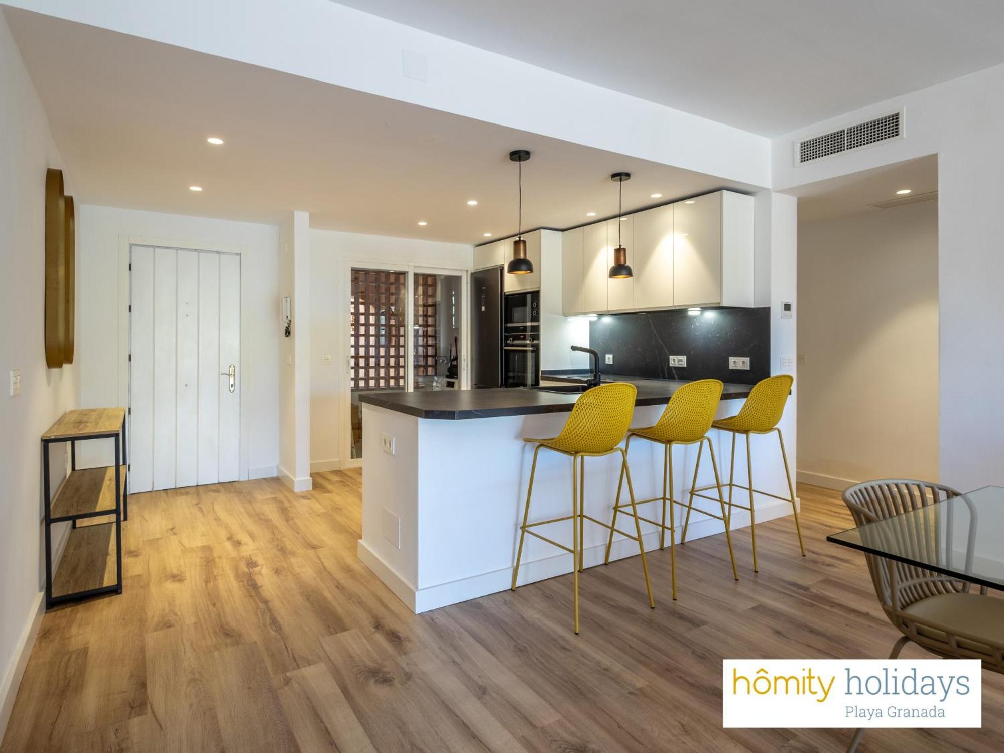 Homity Holidays - - La Cartuja Golf *
