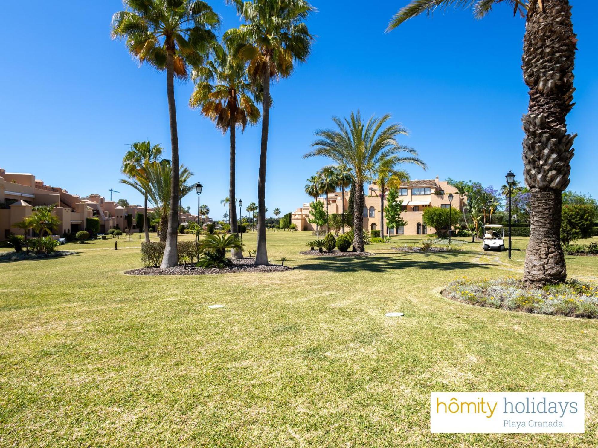 Homity Holidays - - La Cartuja Golf Apartment
