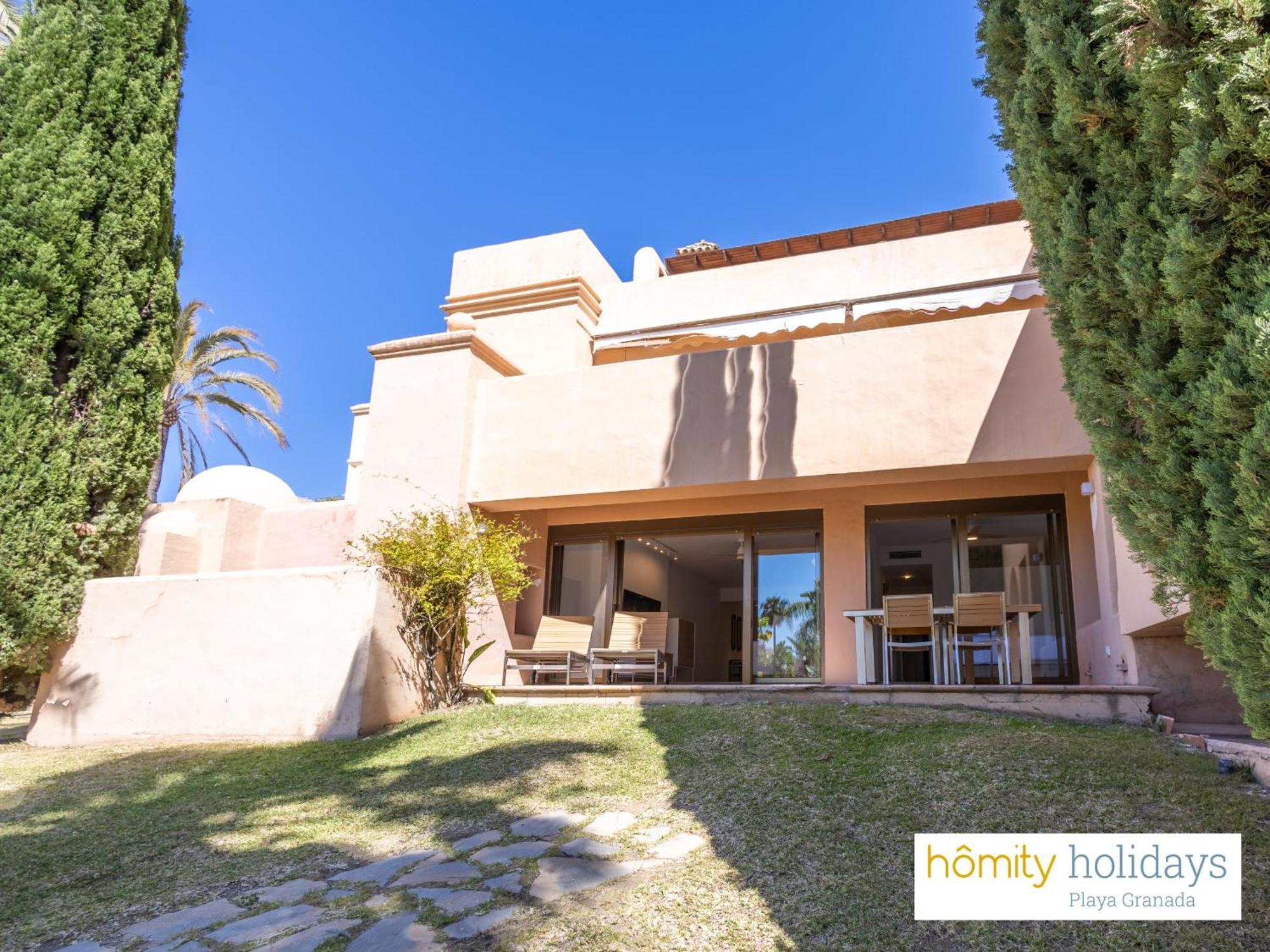 Homity Holidays - - La Cartuja Golf Apartment *