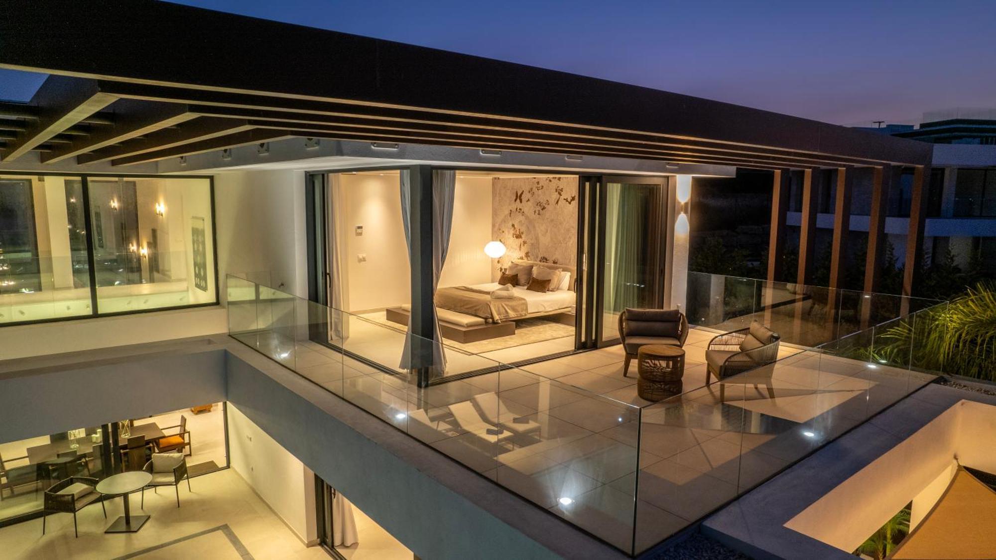 Vacation Marbella I Hanami, Private Infinity Edge-pool, Gym, Movie Theater, Close To Golfs And Beaches Pousada Estepona