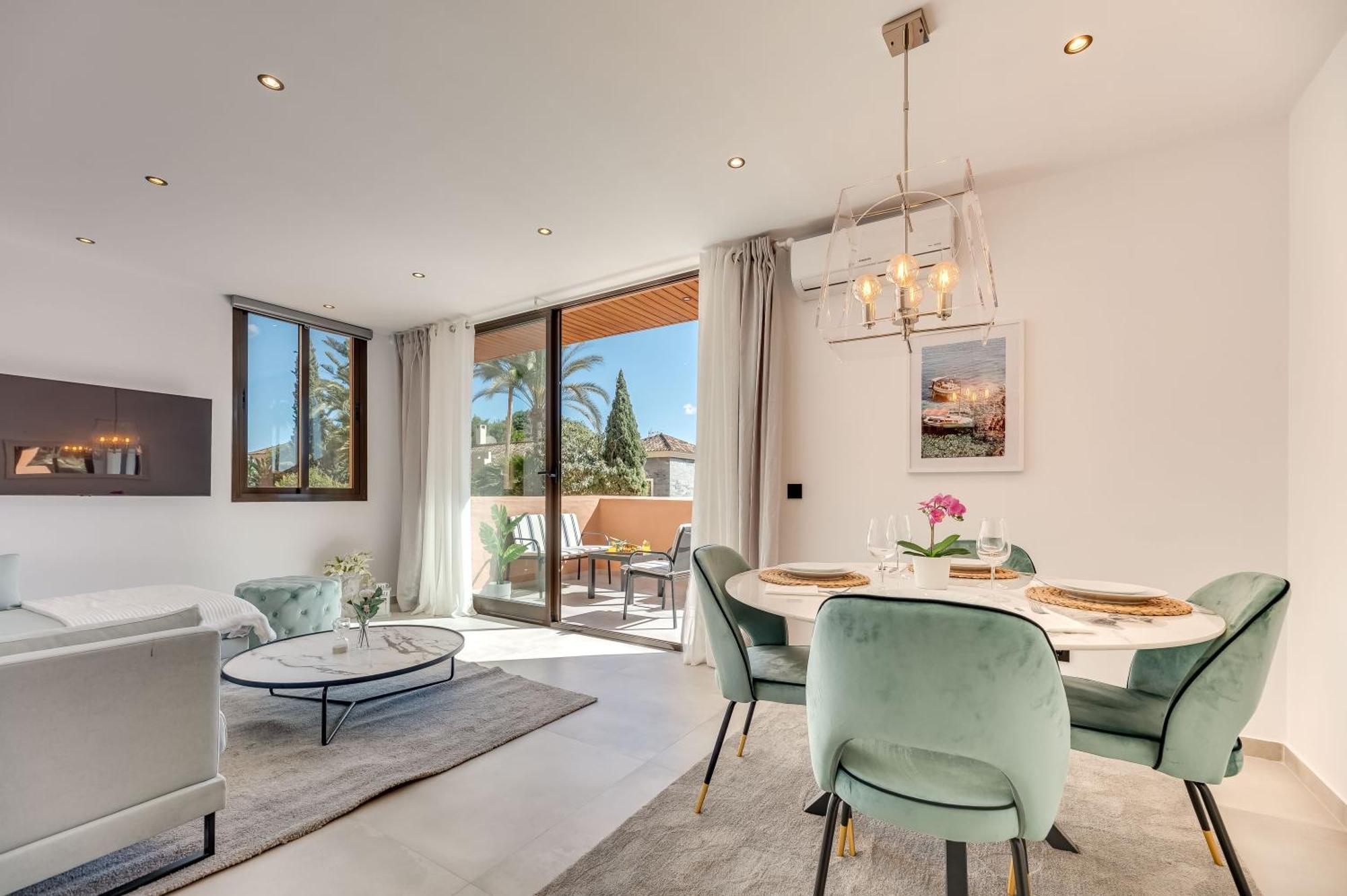 Luxury Paraiso Apartment Estepona