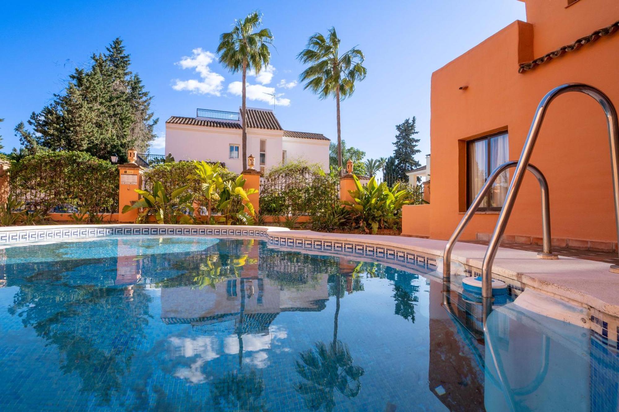 Apartment Luxury Paraiso *
