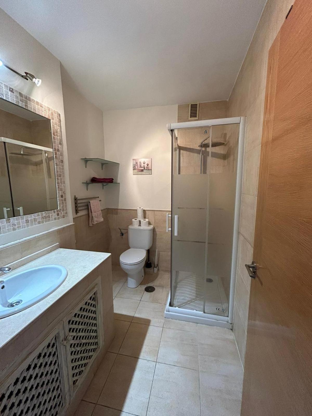 Calu Homes Apartment *