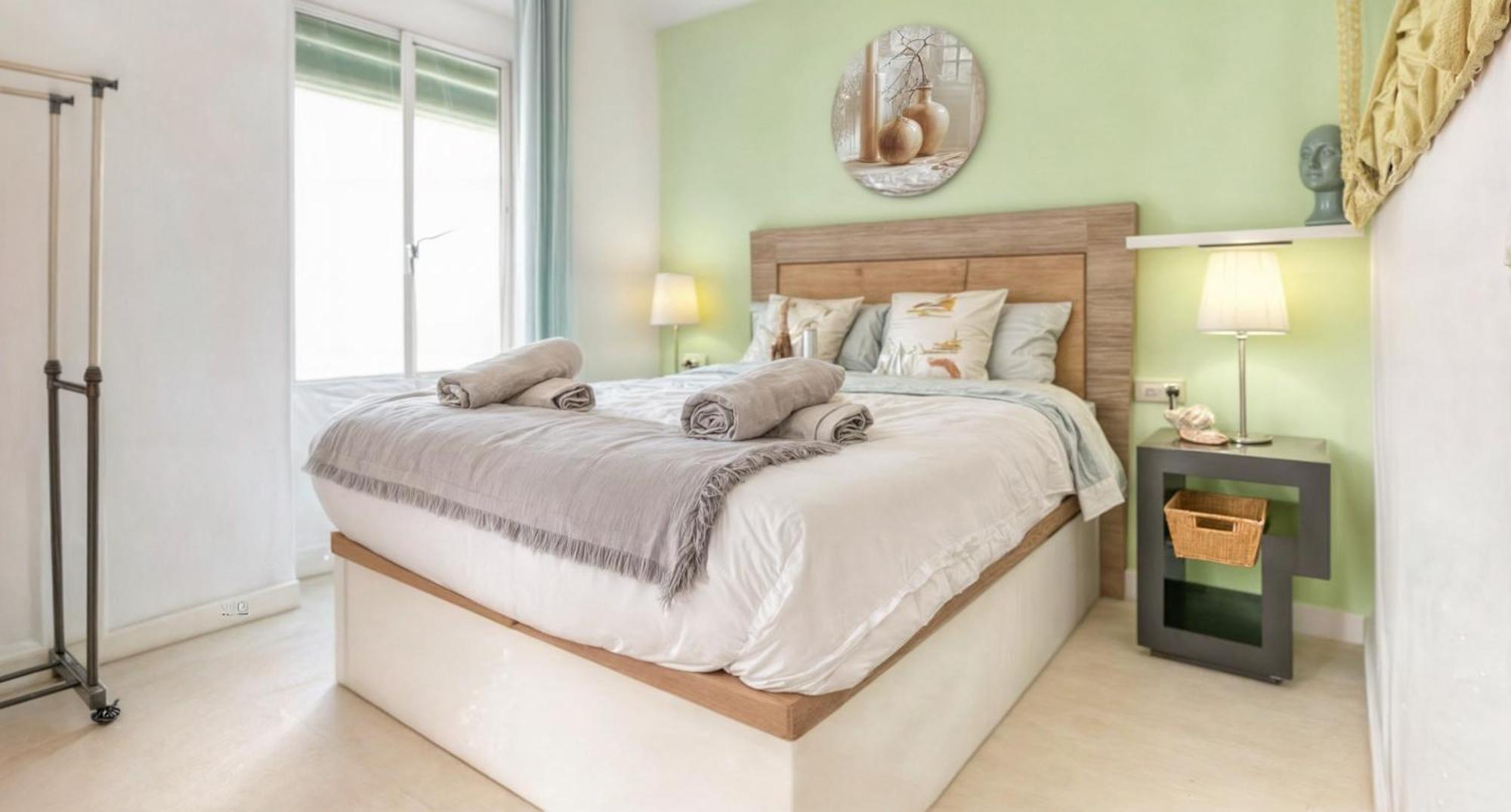 Flores Apartment-coastal Refuge By The Apartment Estepona