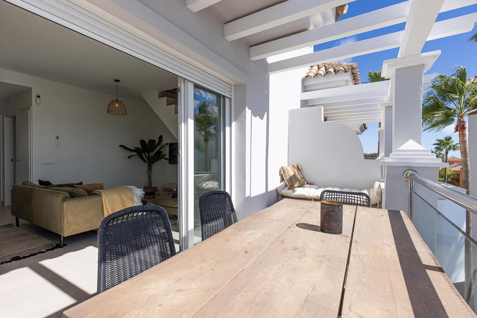 Dalia - Gerenoveerd Direct Aan Zee