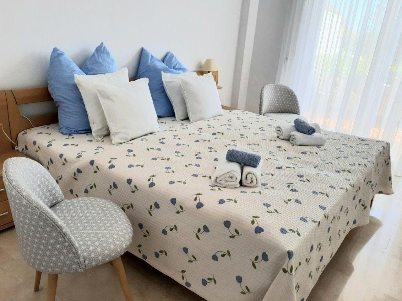 Gemuetliche In Bel Air Apartment Estepona