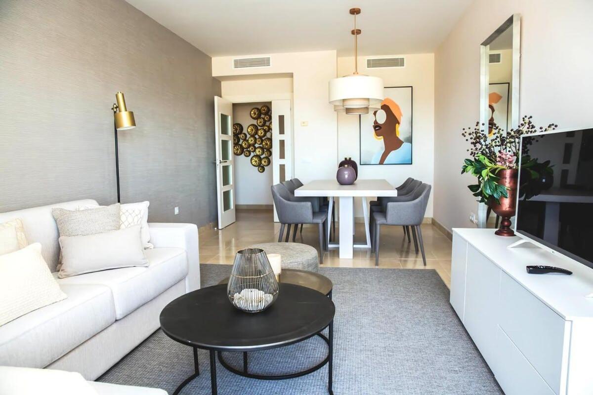 Exclusivo En Flamingos Golf Apartment