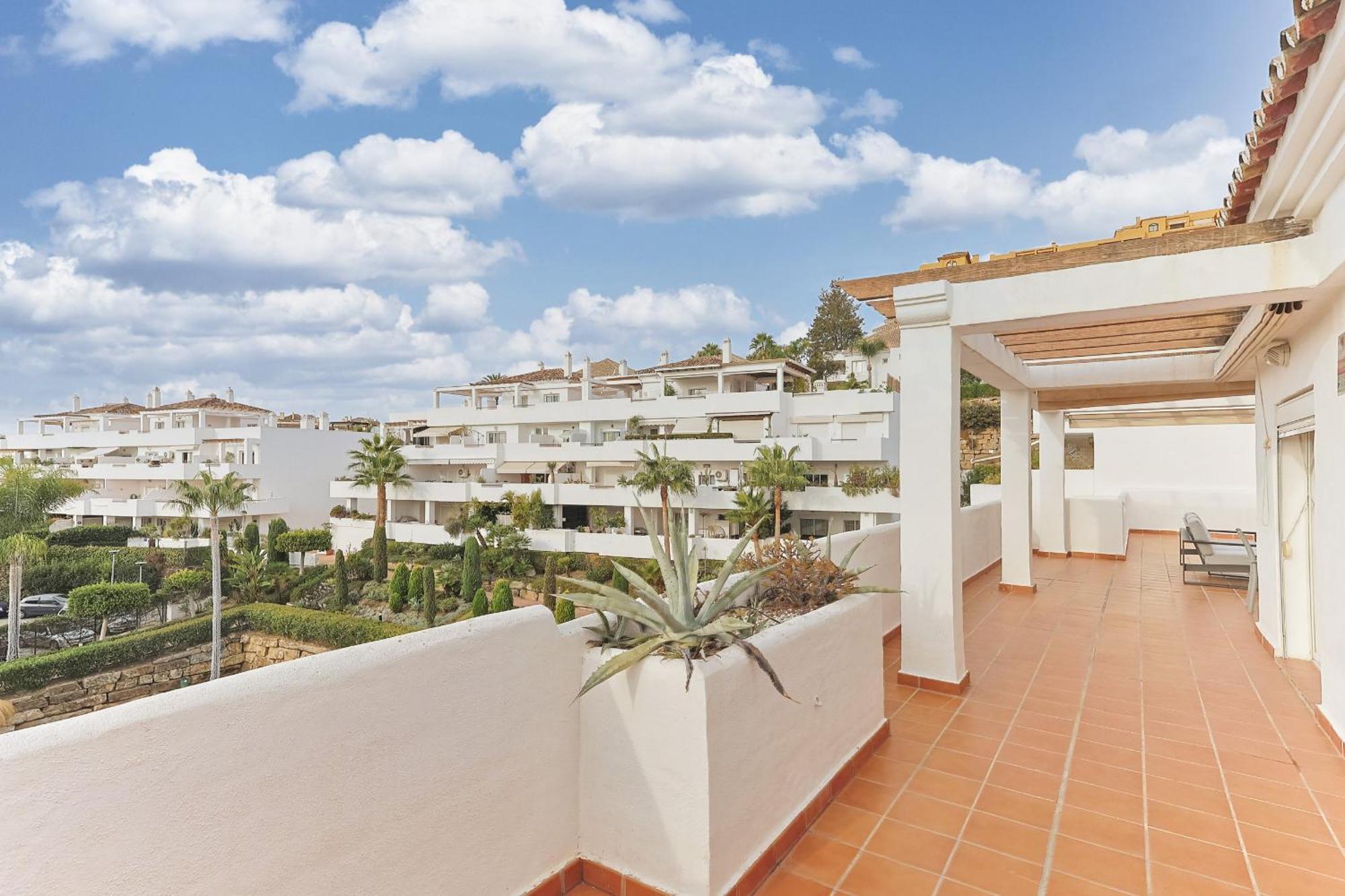 Penthouse Luny Apartment