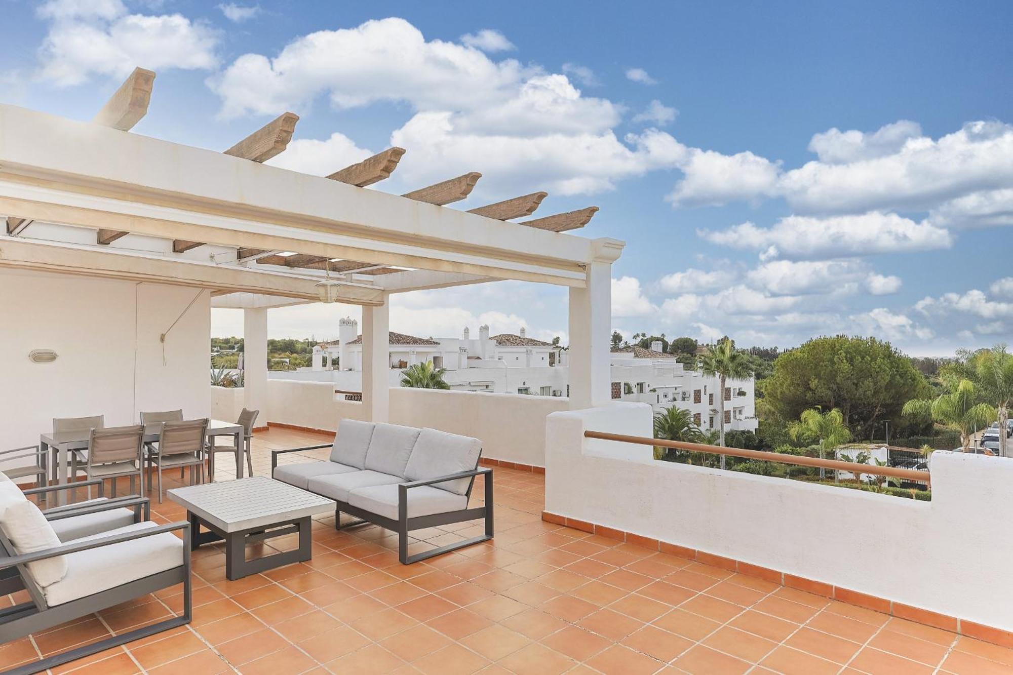 Penthouse Luny * Estepona