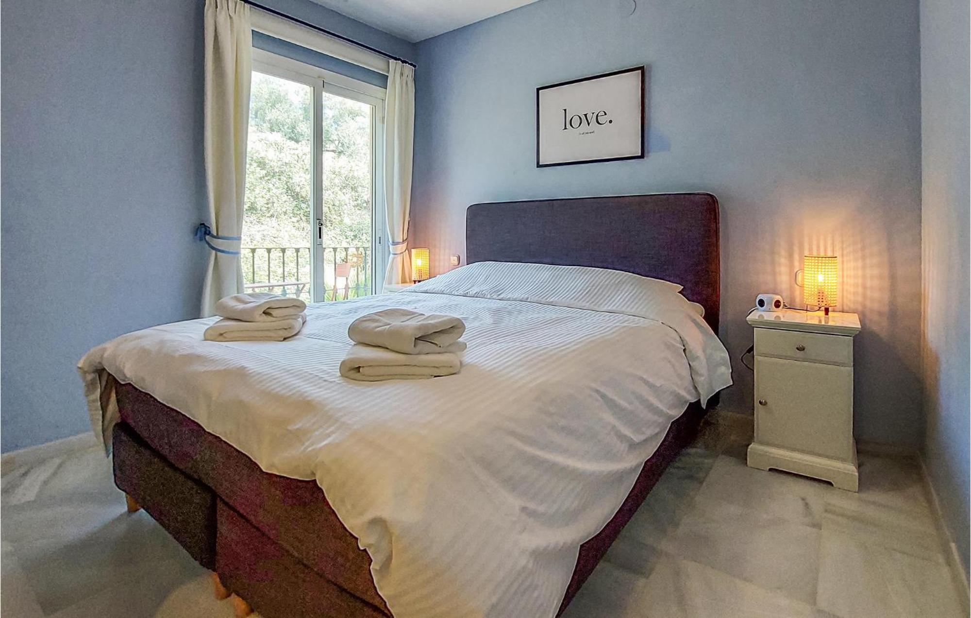 3 Bedroom Cozy In Malaga * Estepona