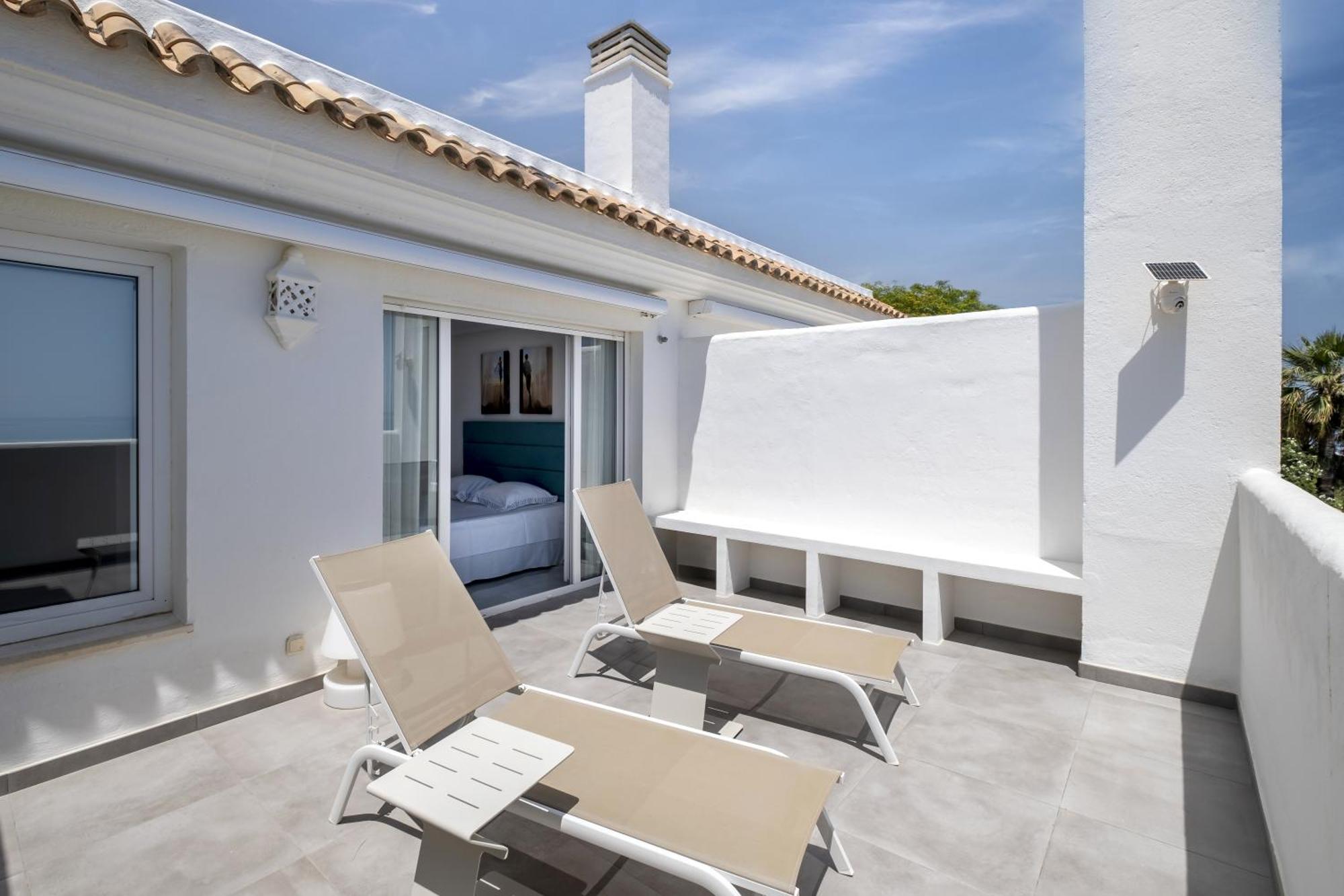 En Primera Linea De Playa Holiday home Estepona