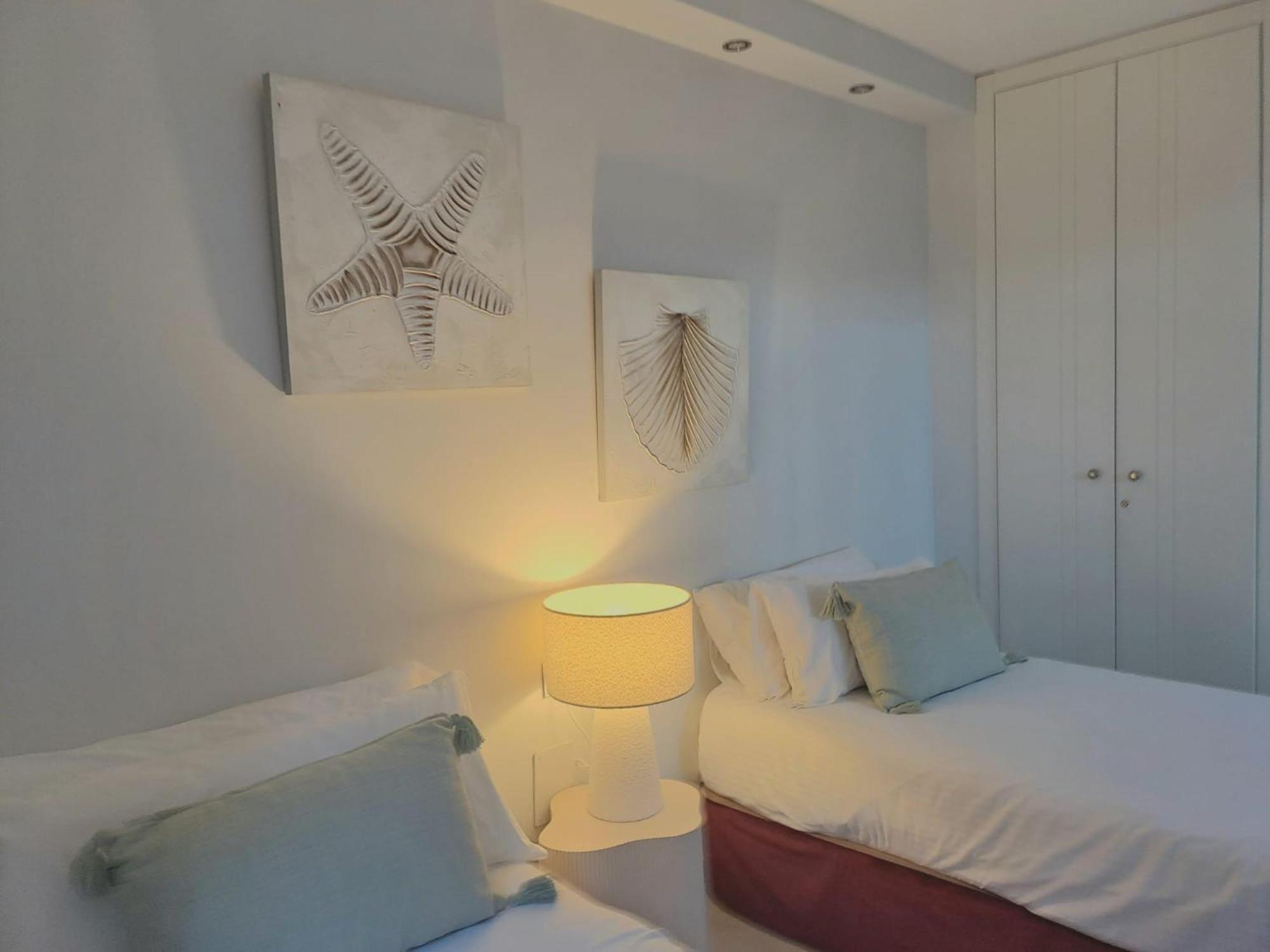 Noctua Playa 028 Estepona