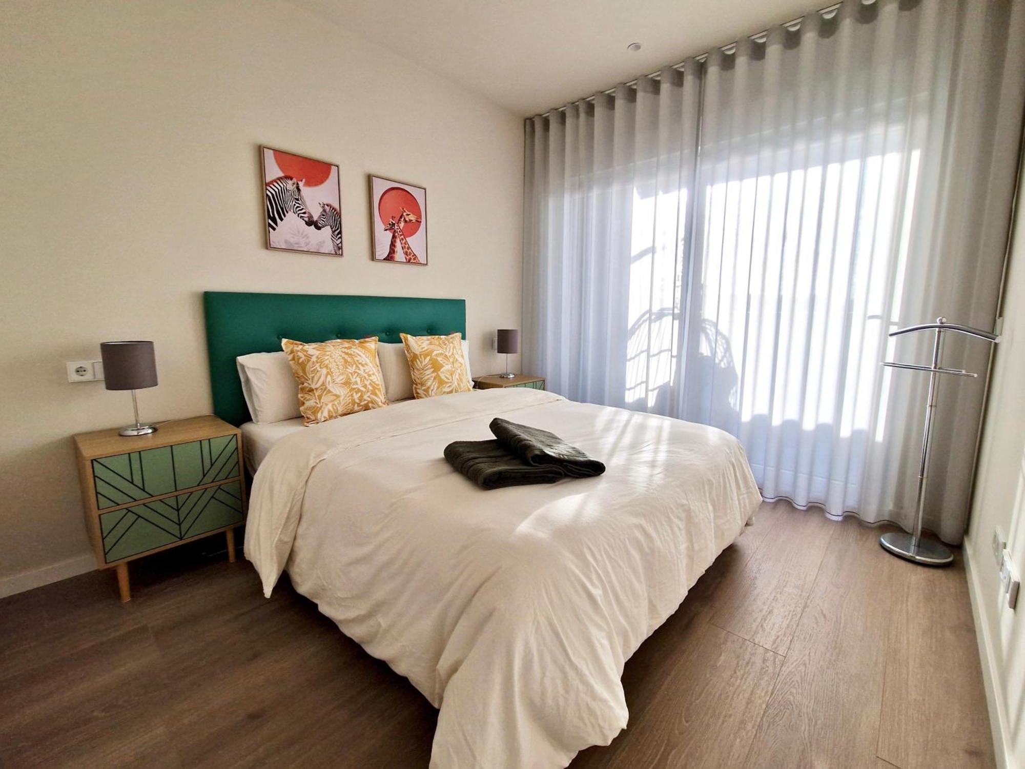 Sr Wellingtonia Centro Estepona