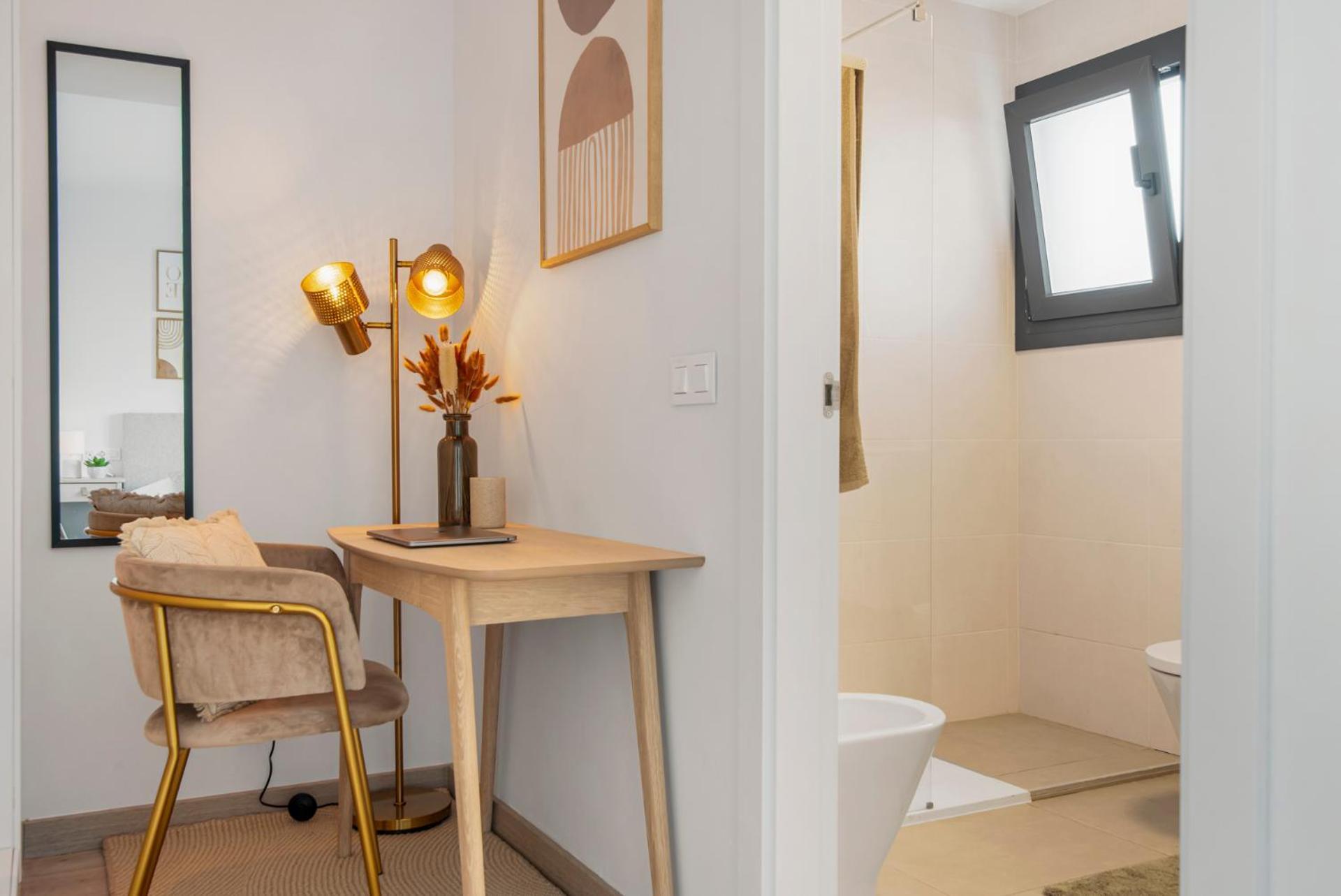 Apartment Modern 3-bedroom Family Centre