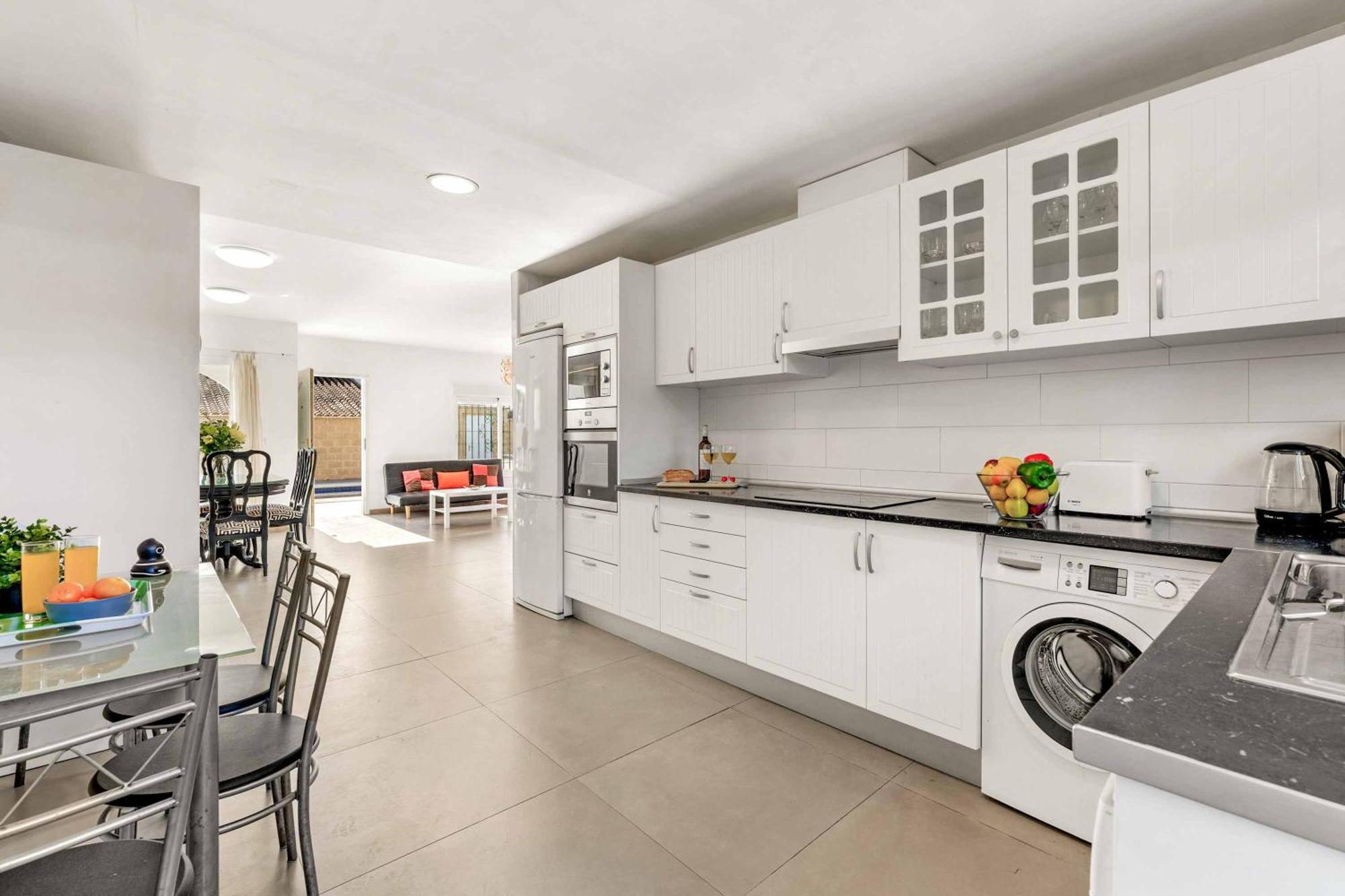 Esmerelda Sun Villa Estepona