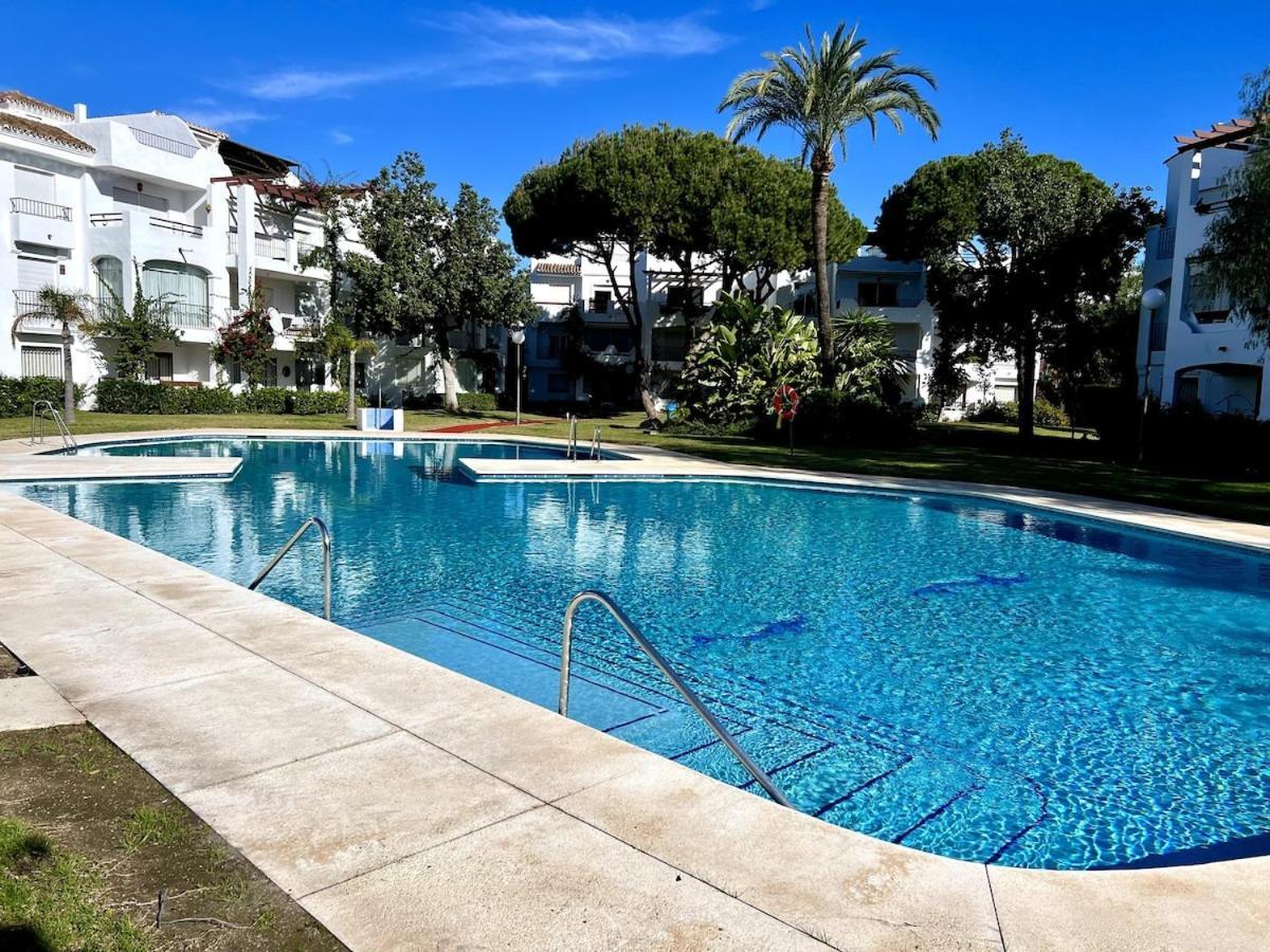 Costalita Apartment *