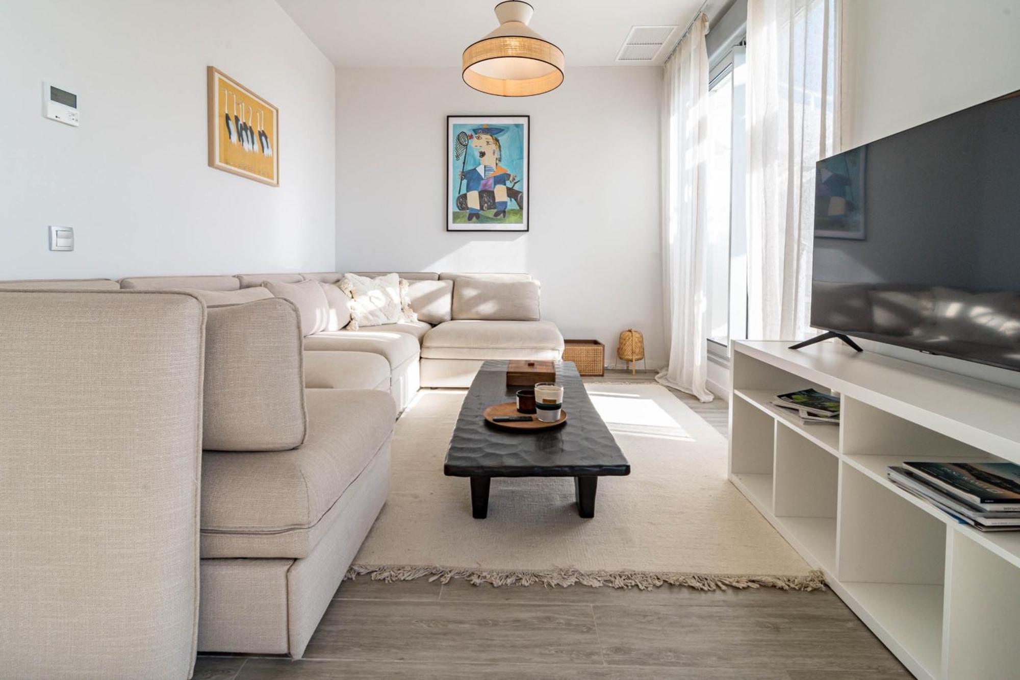 Lm362b - 2 Bedroom Penthouse With Large Sundeck * Estepona