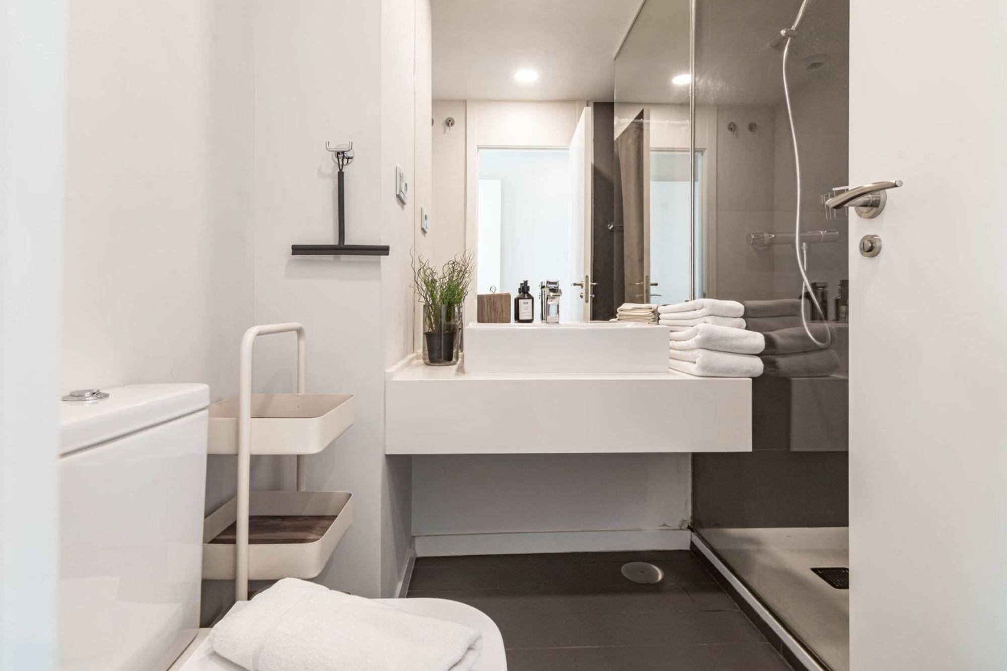 Lm362b - 2 Bedroom Penthouse With Large Sundeck