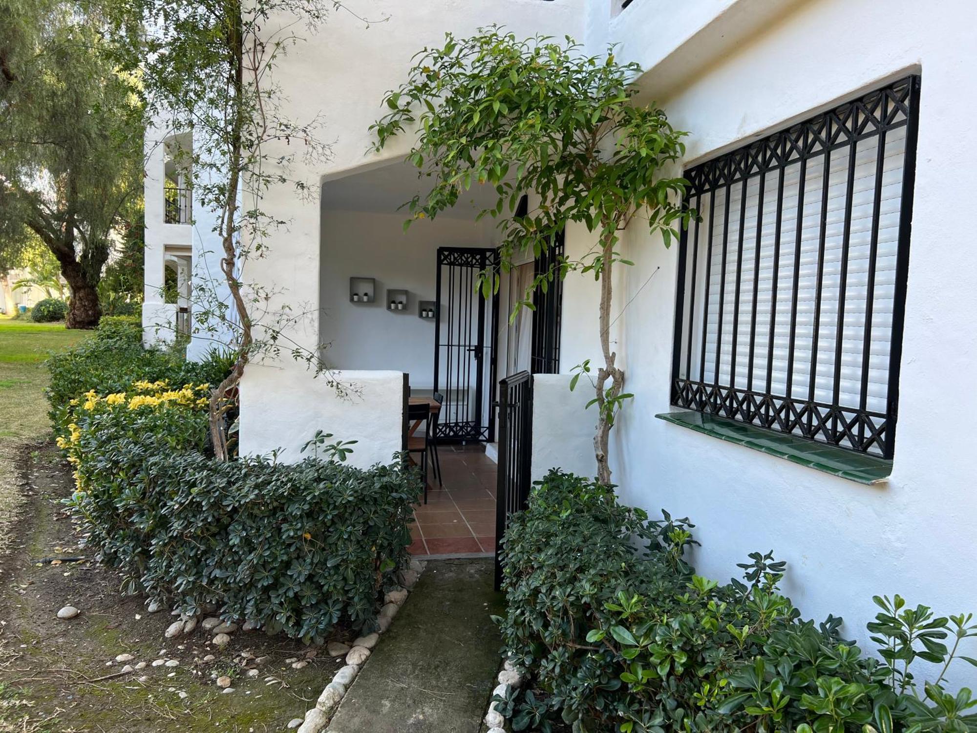 Apartment Costalita *