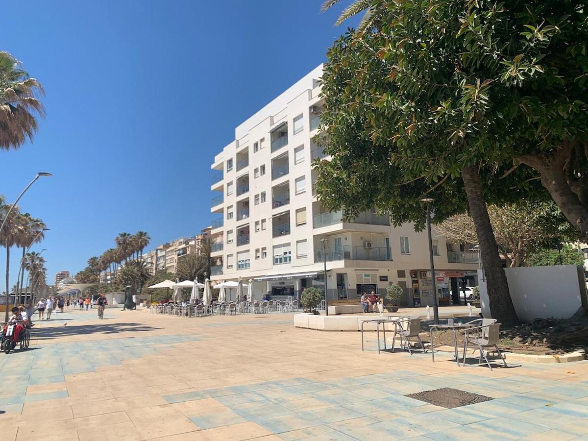 Apartment Cozy Beachfront 2b *