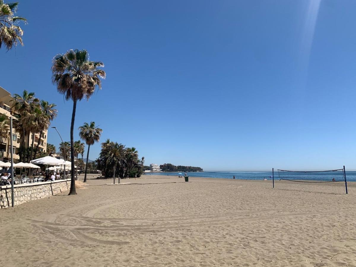 Cozy Beachfront 2b