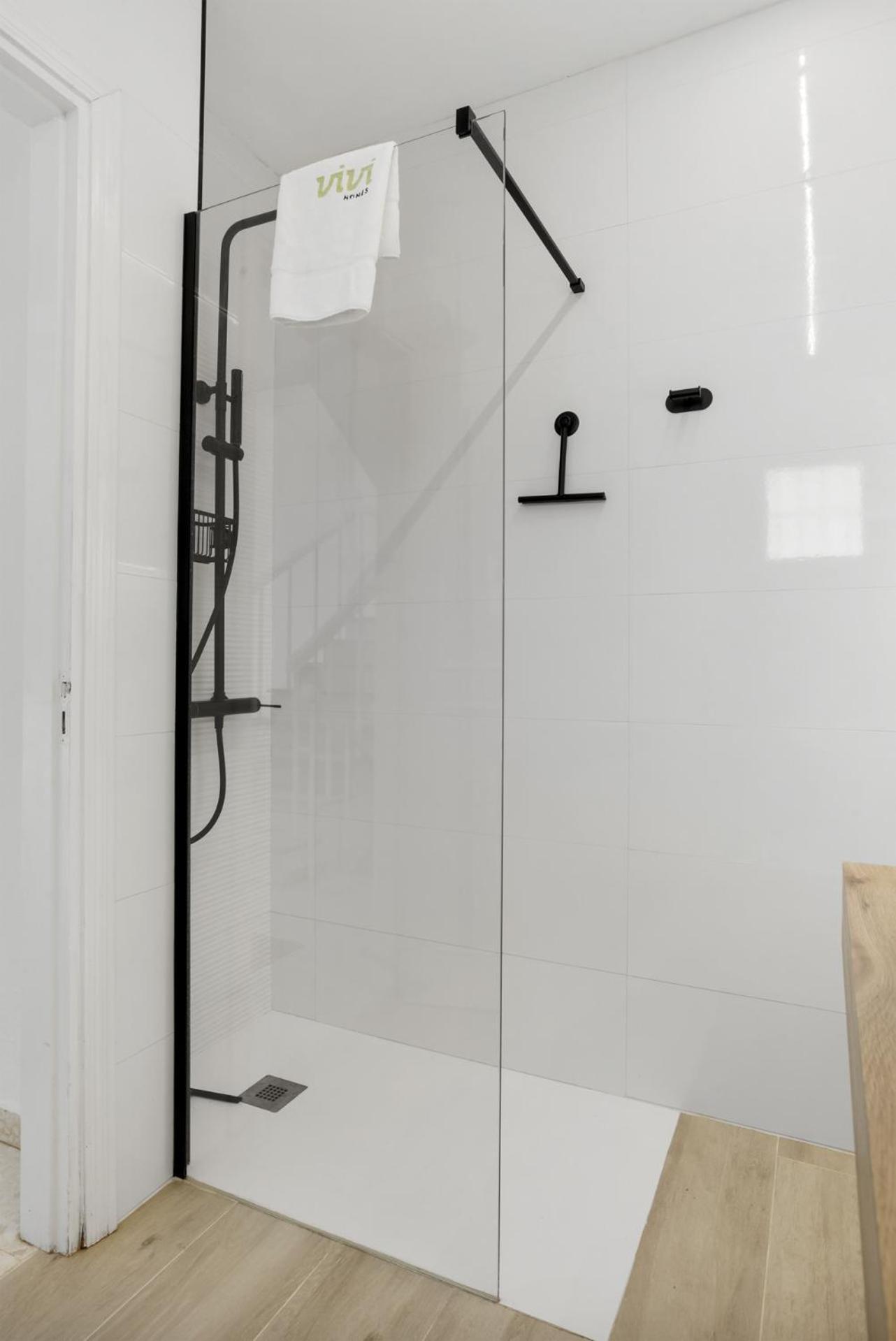Villa Vivi Homes - Casa Blanca