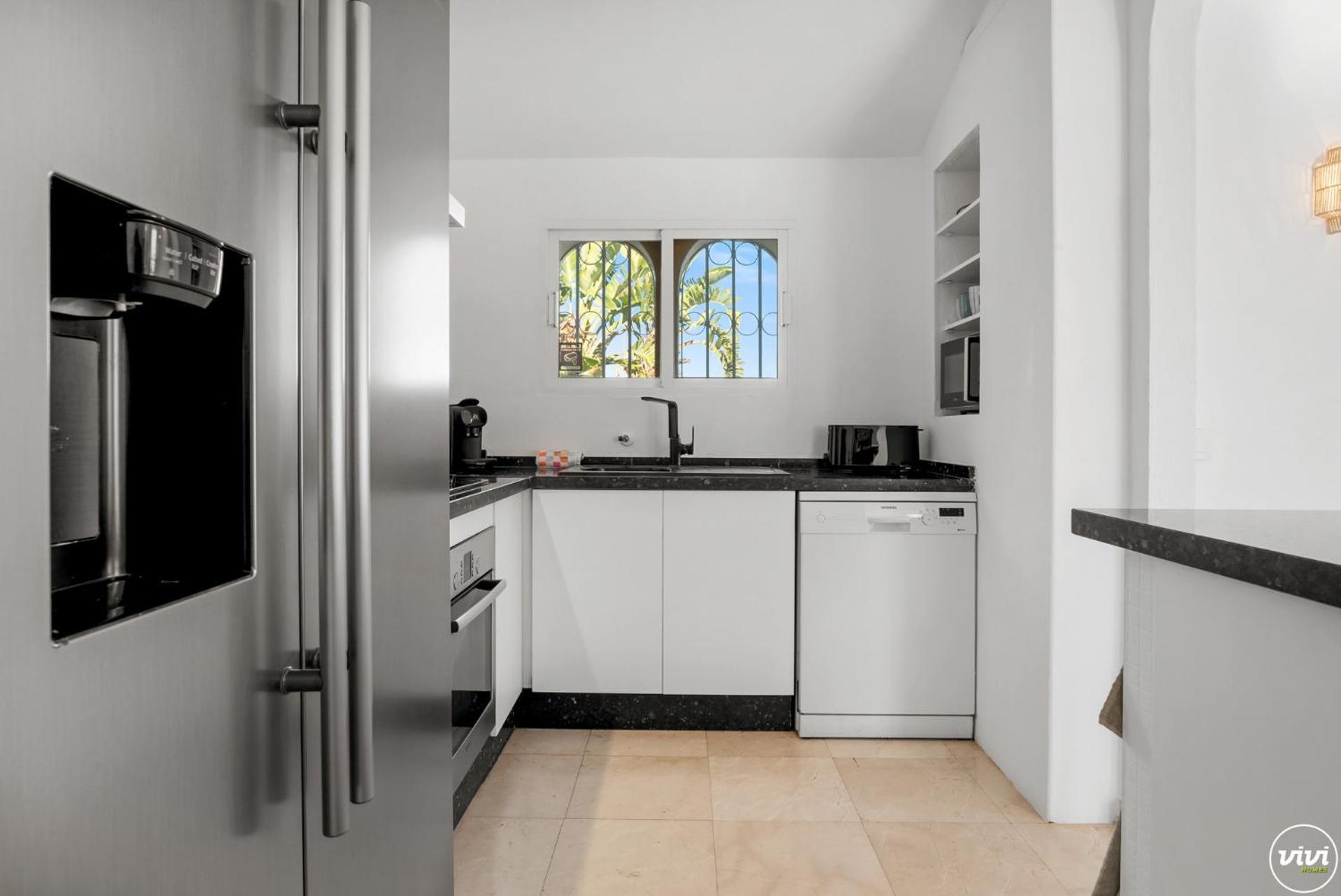 Villa Vivi Homes - Casa Blanca Estepona