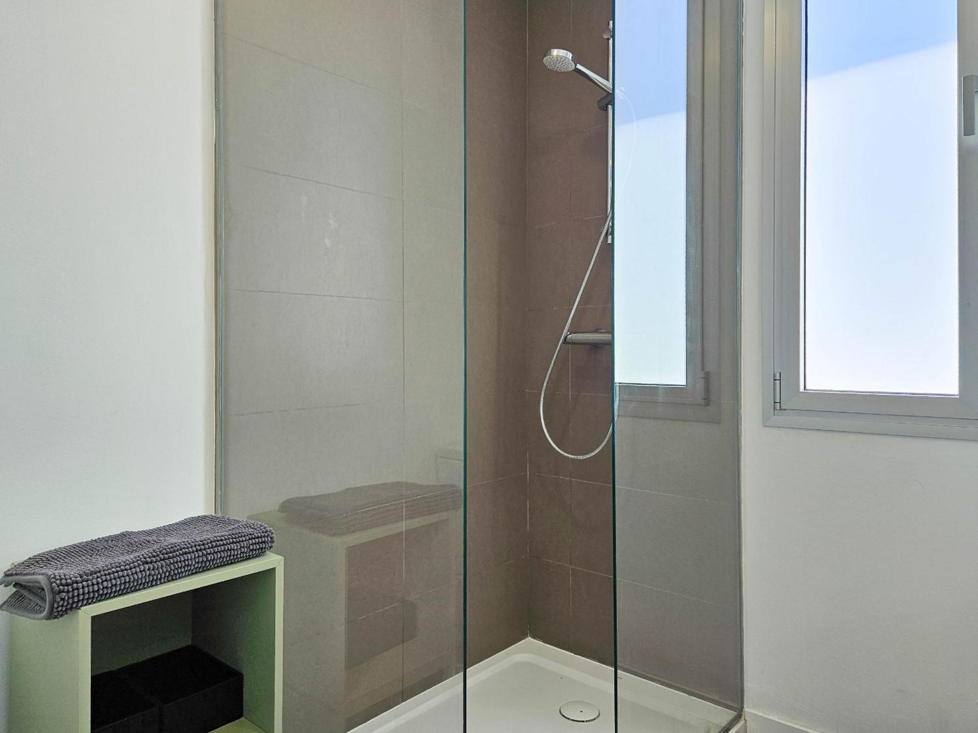 Modern Townhouse In Oceana Gardens Cancelada