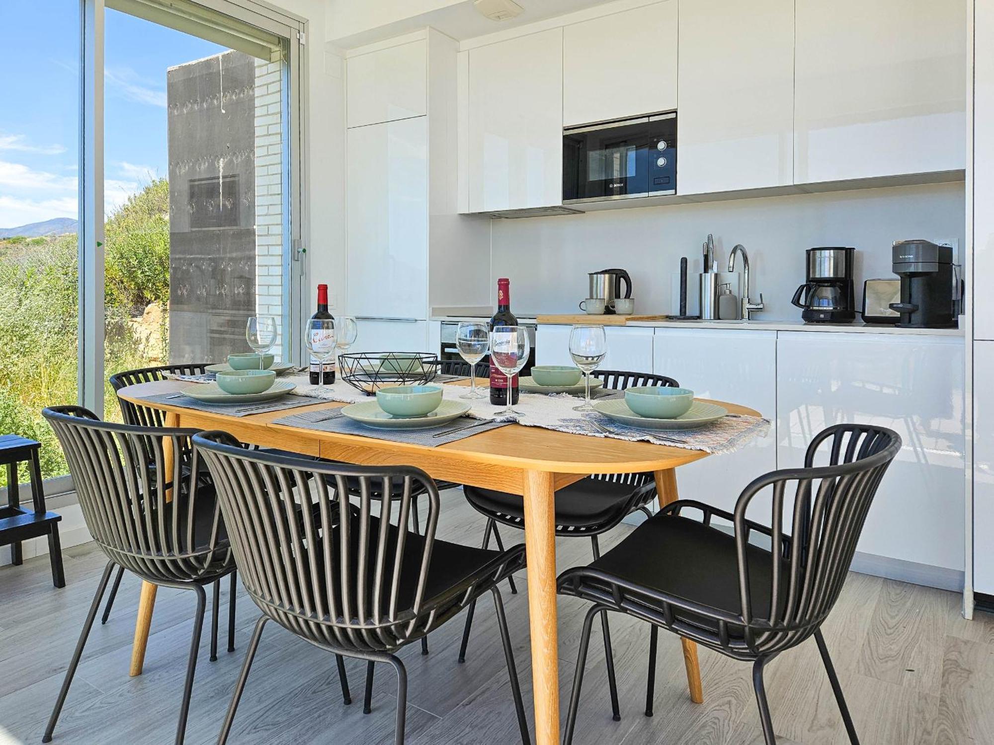 Modern Townhouse In Oceana Gardens Cancelada