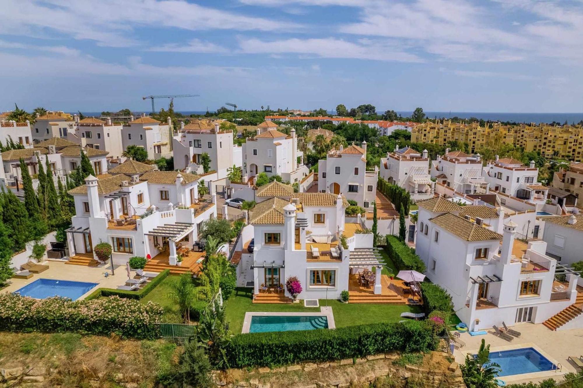 Villa Con Piscina Climatizada Y Vistas Al Golf *