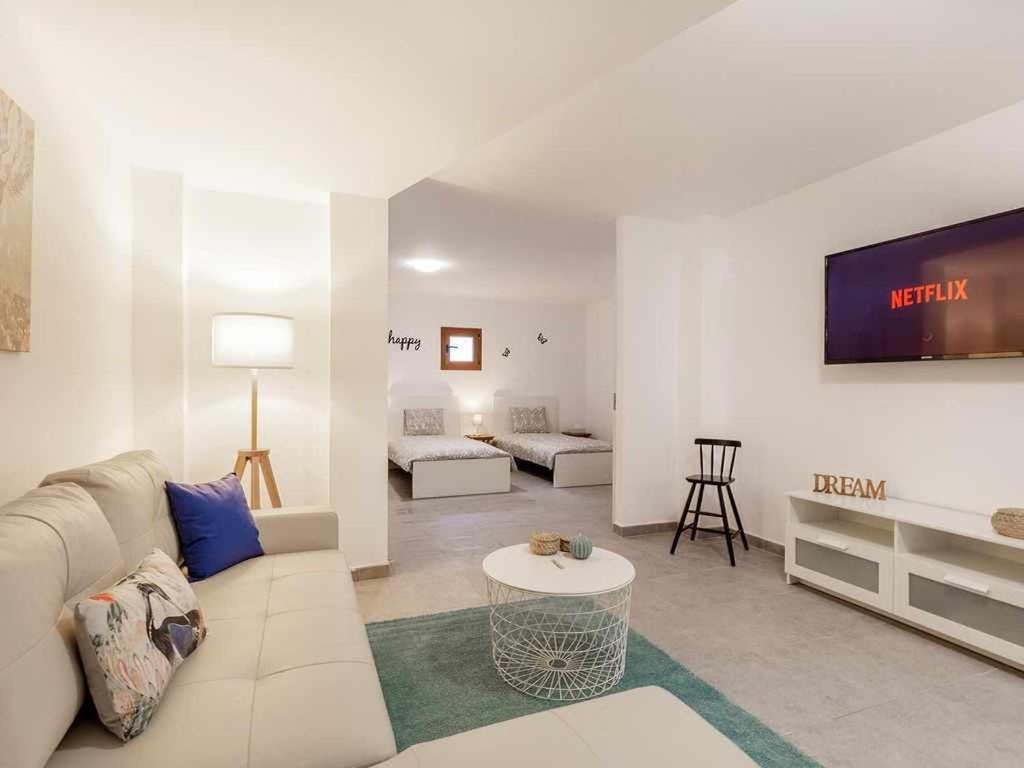 Villa Con Piscina Climatizada Y Vistas Al Golf