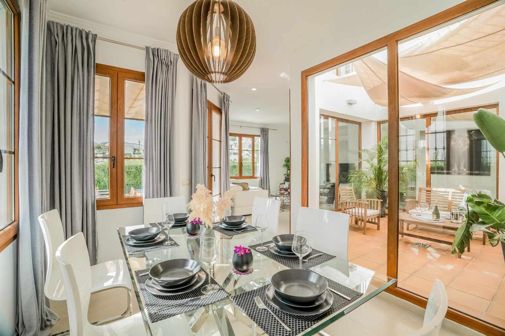Villa Villa Con Piscina Climatizada Y Vistas Al Golf