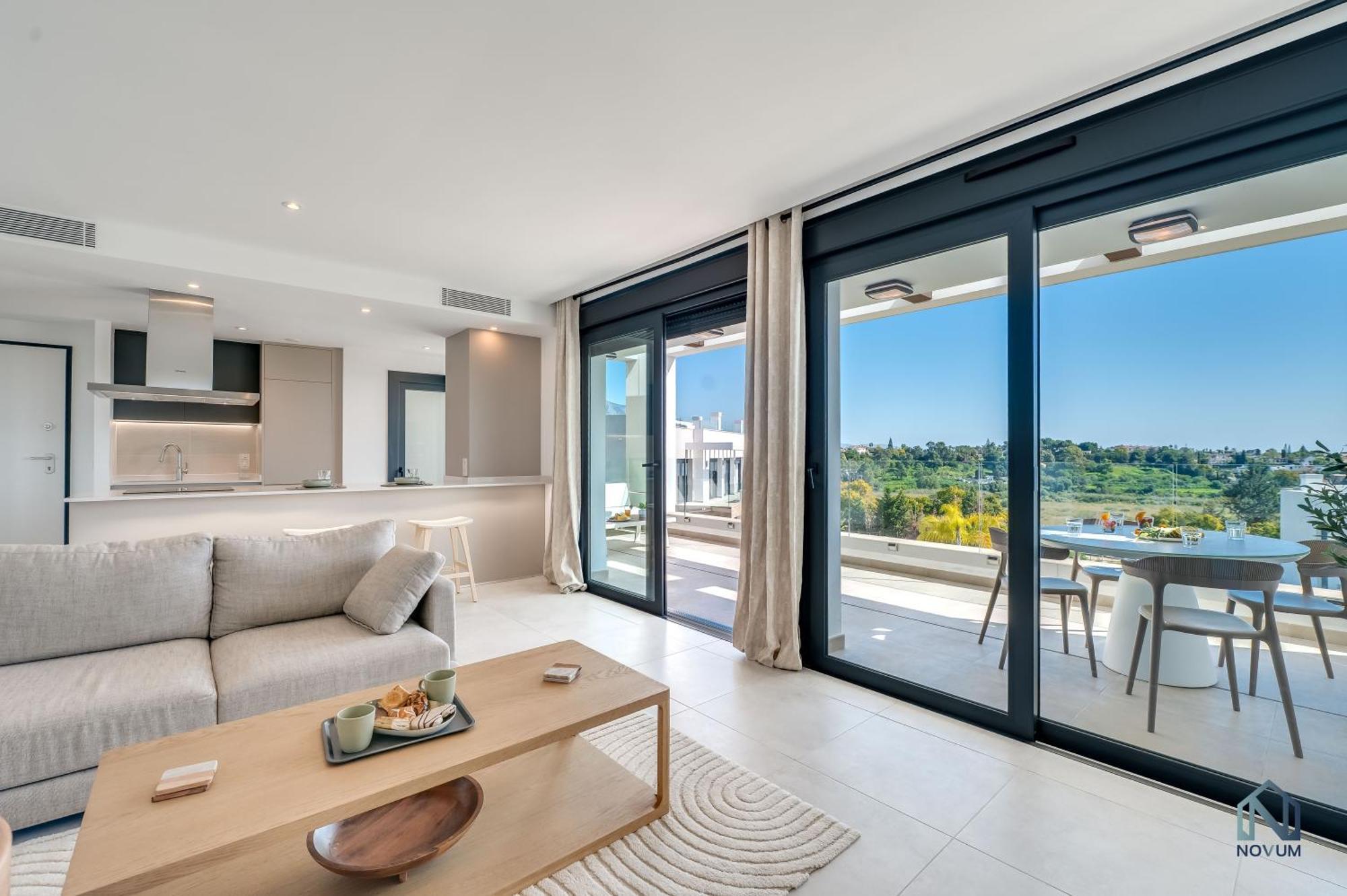 Apartment Newly Built 2 Bdrm Modern Oasis W Gym & Pool