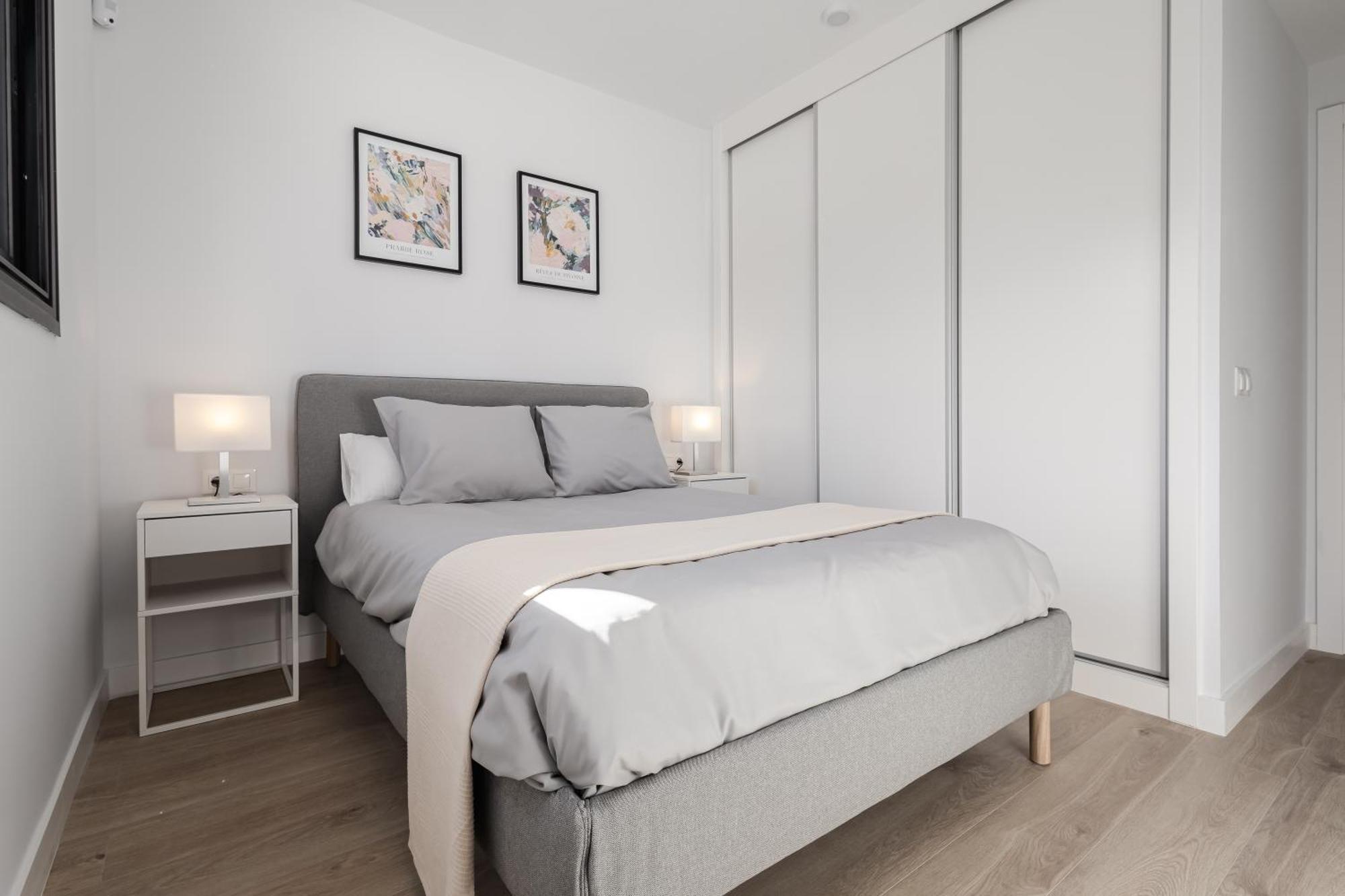 New Cozy 2-bedroom In Center Estepona