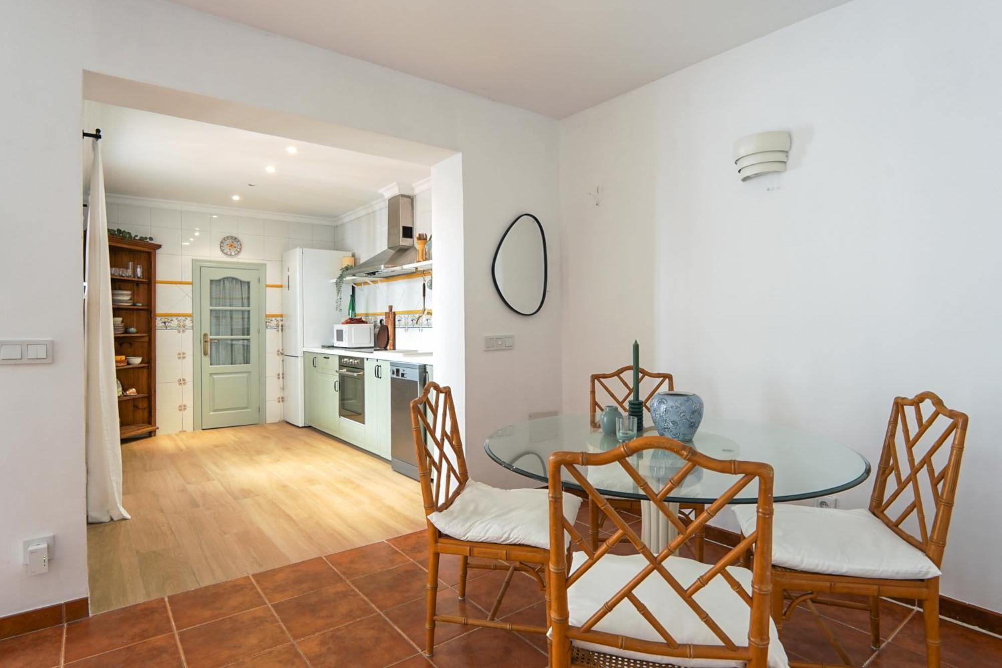 Beautiful House In Vakantiehuis Estepona