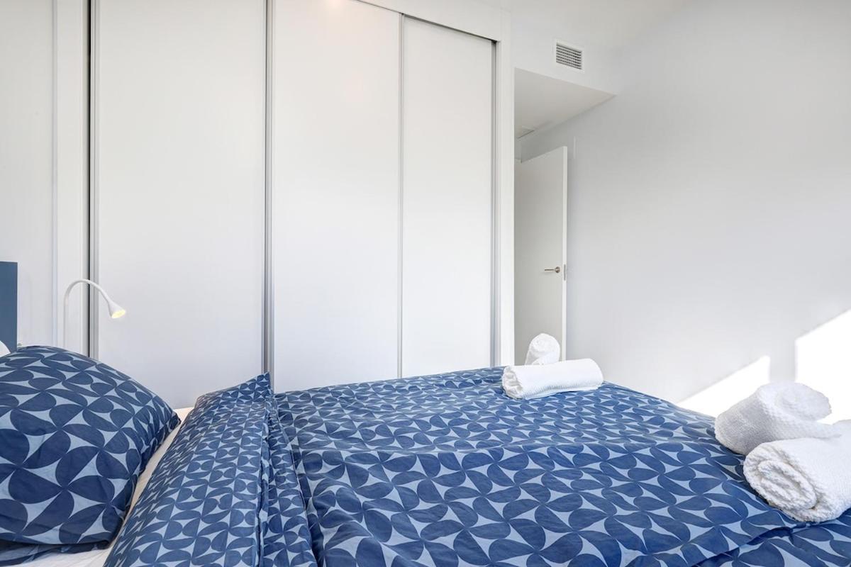 Charming 2 Bedroom Flat In Apartment Estepona