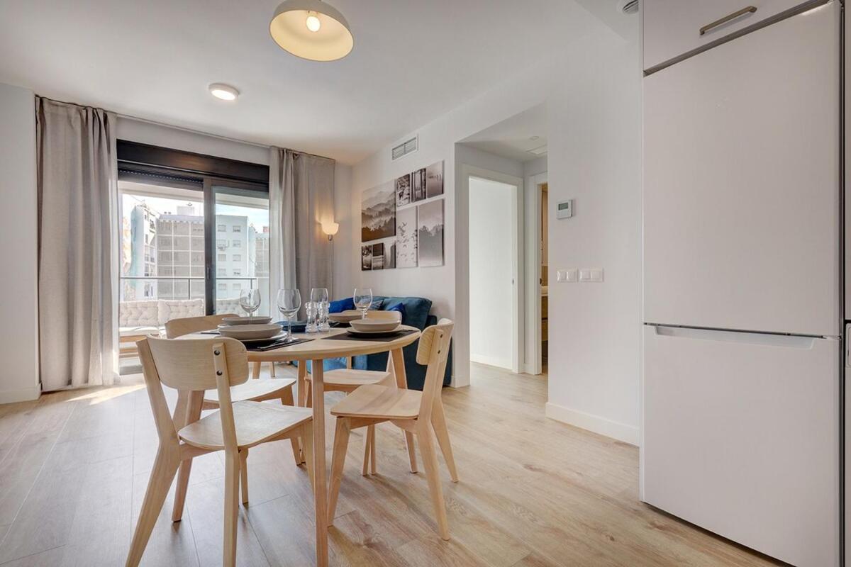 Apartment Charming 2 Bedroom Flat In