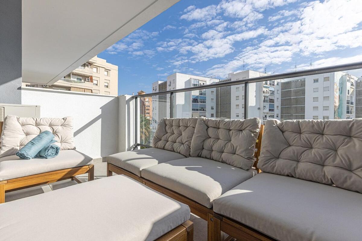 Charming 2 Bedroom Flat In Apartment Estepona
